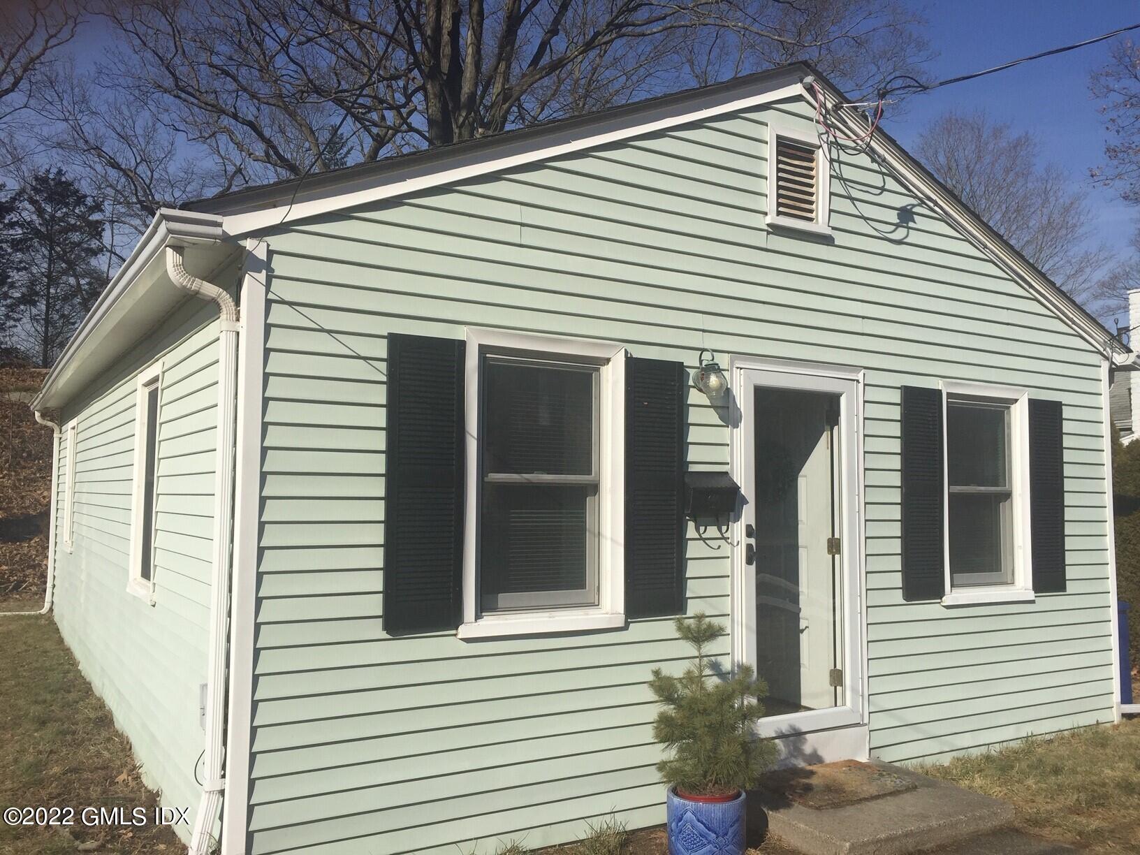 8 Cary Rd, Greenwich, CT 06878 MLS 115000 Coldwell Banker