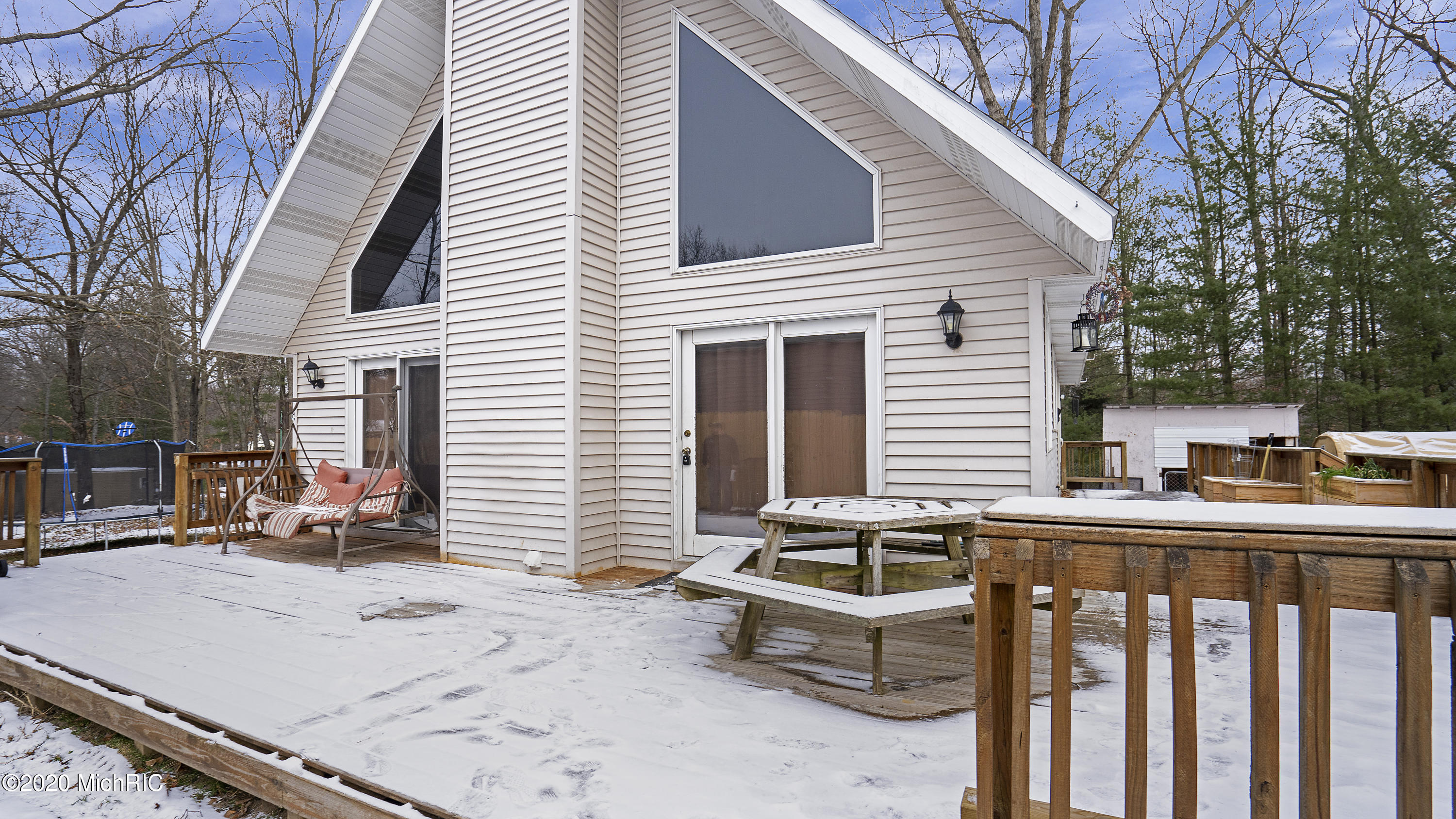 6623 E Deerwood Dr, White Cloud, MI 49349 MLS 20045843 Coldwell Banker