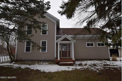 2625 13 Mile Rd Sparta Mi Mls Coldwell Banker