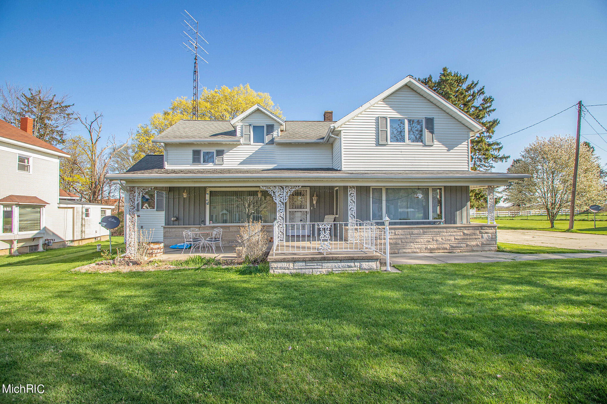 7543 Deans Hill Rd, Berrien Center, MI 49102 MLS 21011596 Coldwell