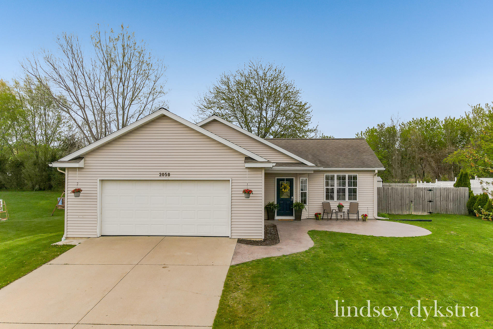 2058 Bennigan Ln, Zeeland, MI 49464 MLS 21015479 Coldwell Banker