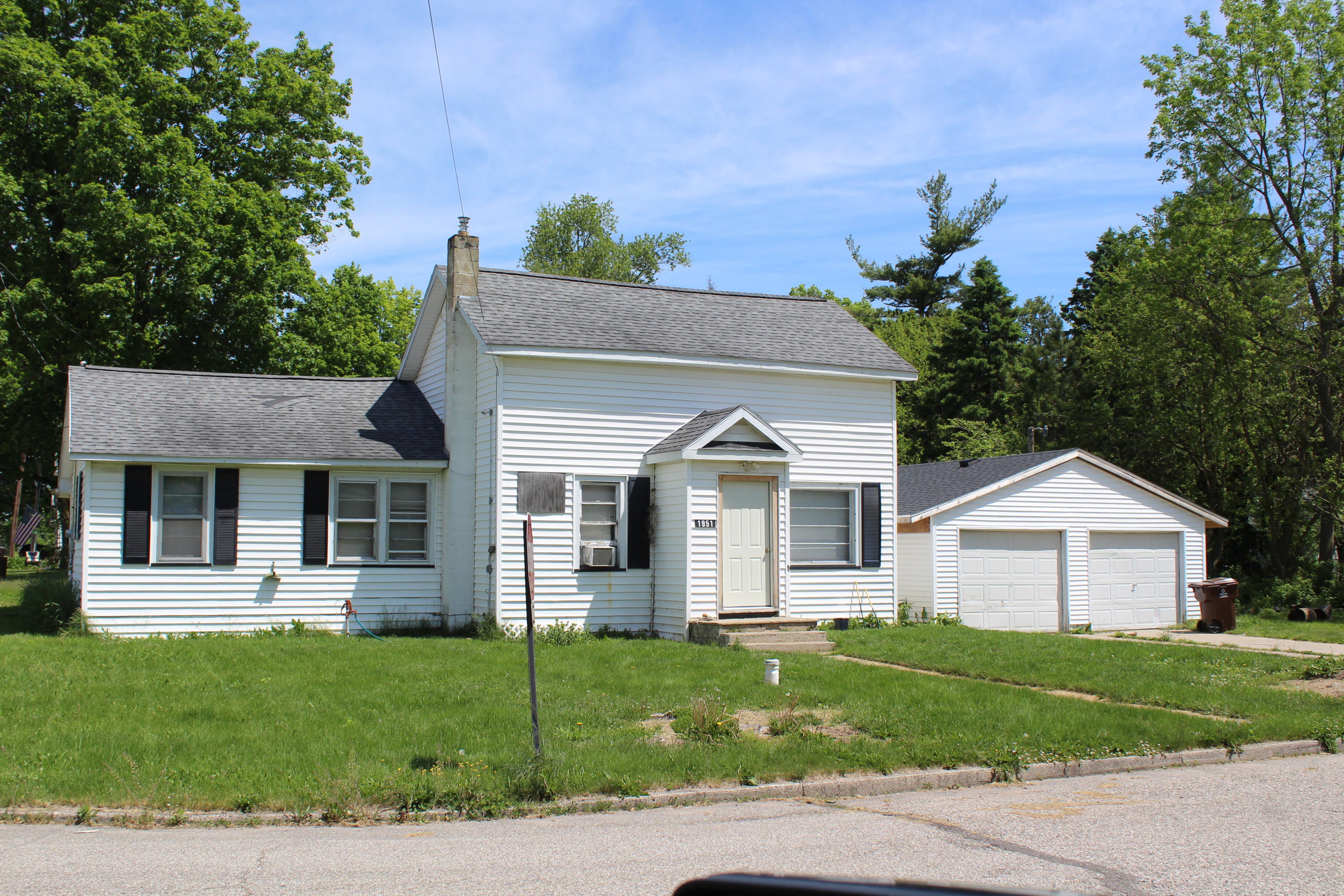 1951 C St, McBride, MI 48852 MLS 21022659 Coldwell Banker