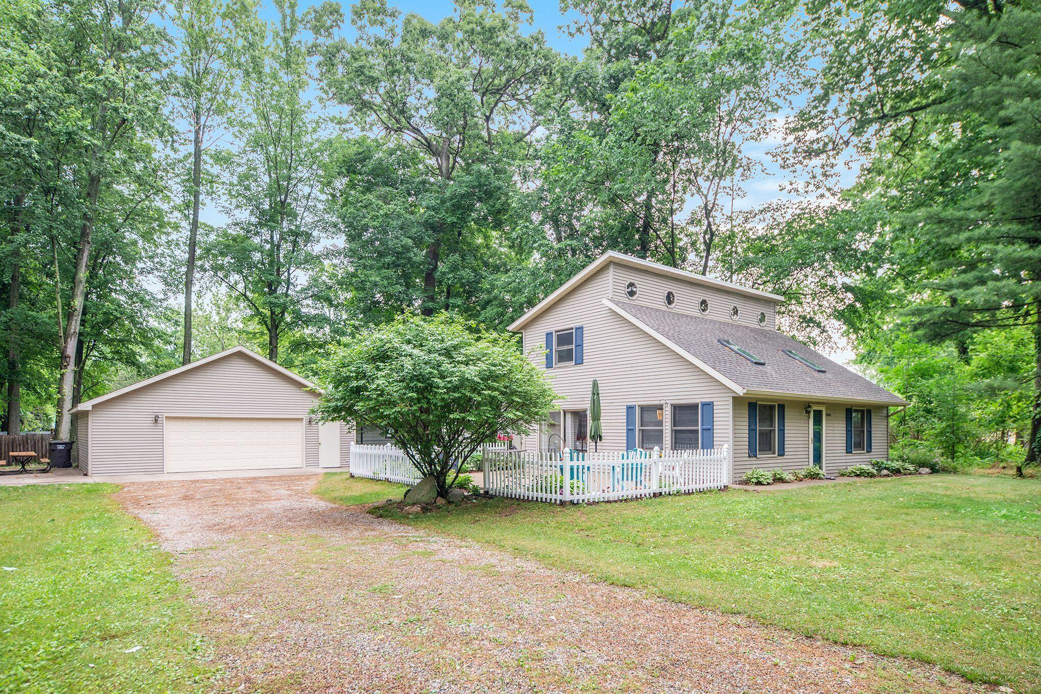 12896 Wayland Ave, Wayland, MI 49348 MLS 21023570 Coldwell Banker