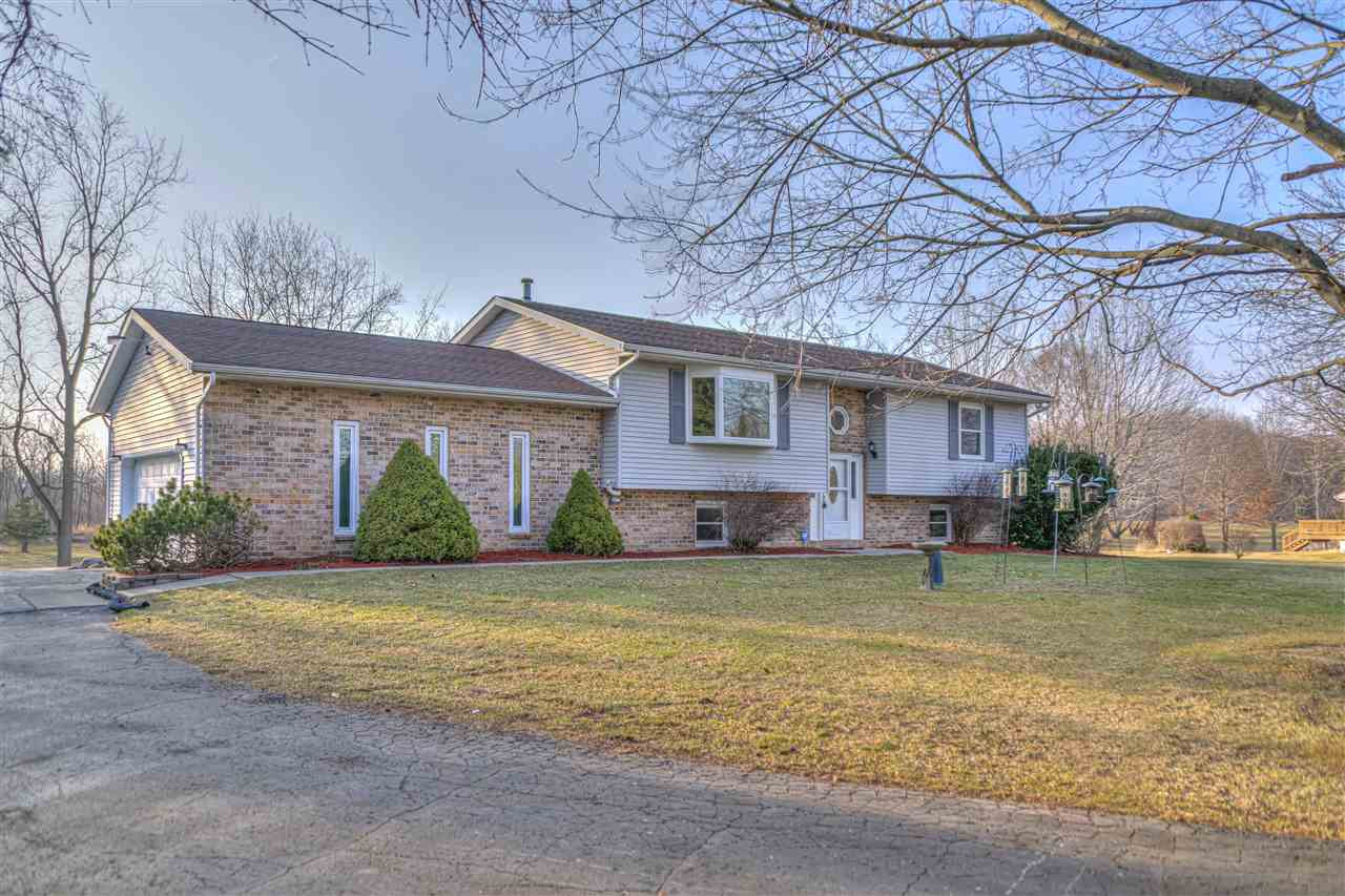 10260 Coon Hill Rd, Munith, MI 49259 MLS 21041793 Coldwell Banker