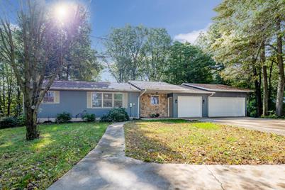 55611 Butcher Road - Photo 1