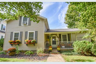48 Reading Avenue - Photo 1