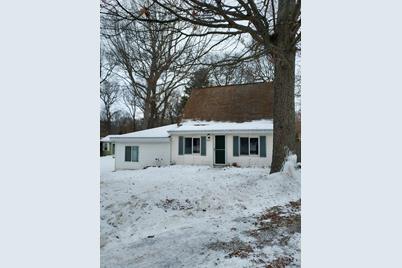 15637 Comstock Street - Photo 1
