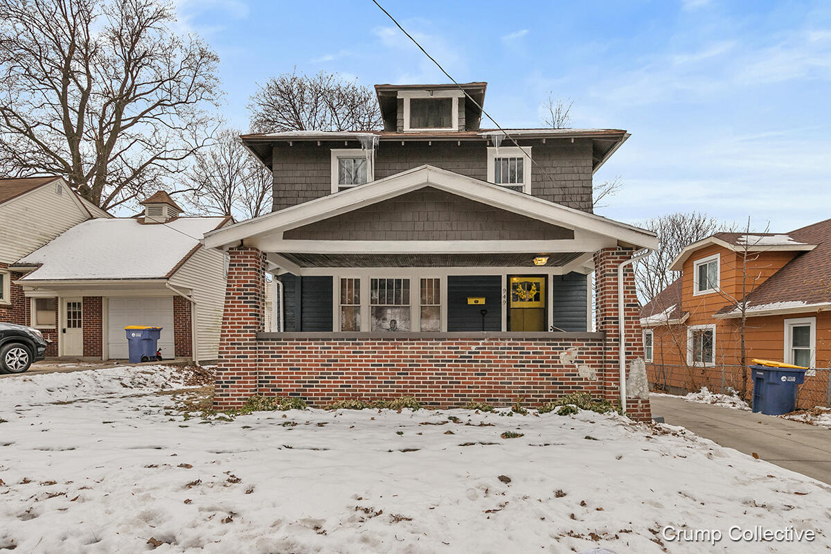 949 College Ave, Grand Rapids, MI 49503 MLS 22002073 Coldwell Banker