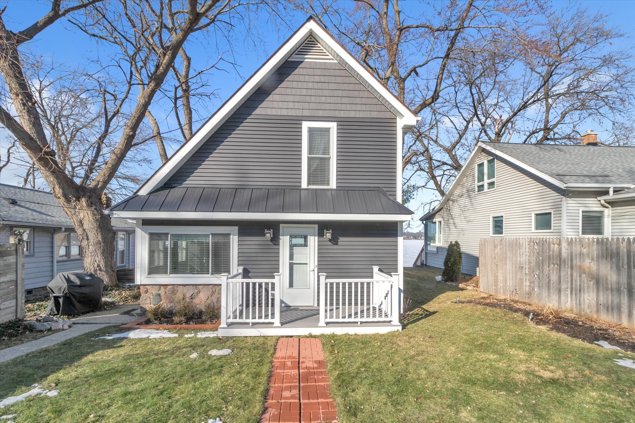 915 Lakeview Dr, Portage, MI 49002 MLS 22006113 Coldwell Banker