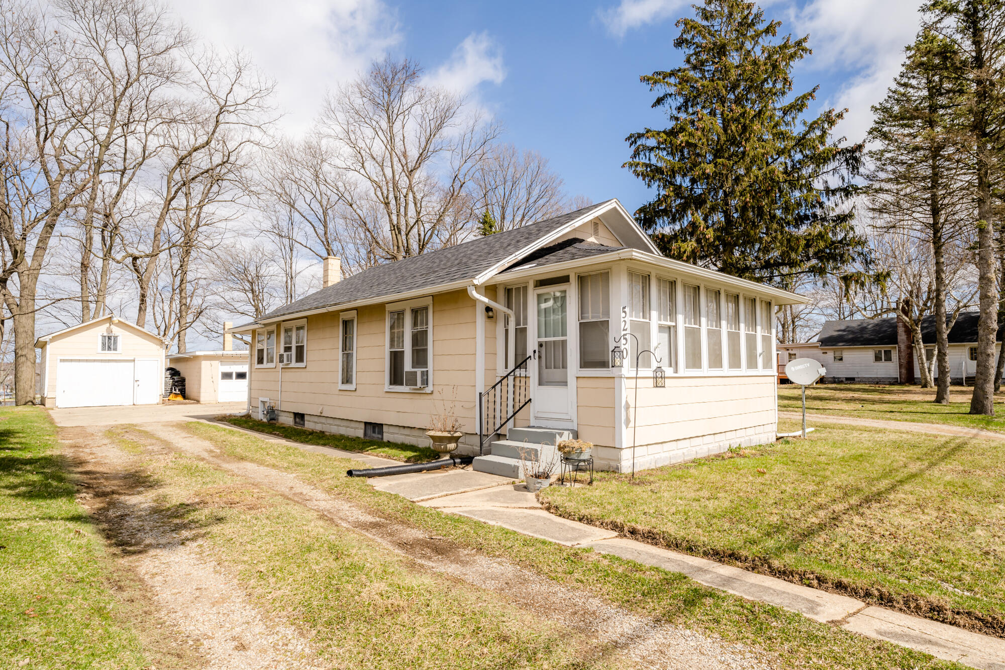 5250 N Watervliet Rd, Watervliet, MI 49098 MLS 22009913 Coldwell Banker