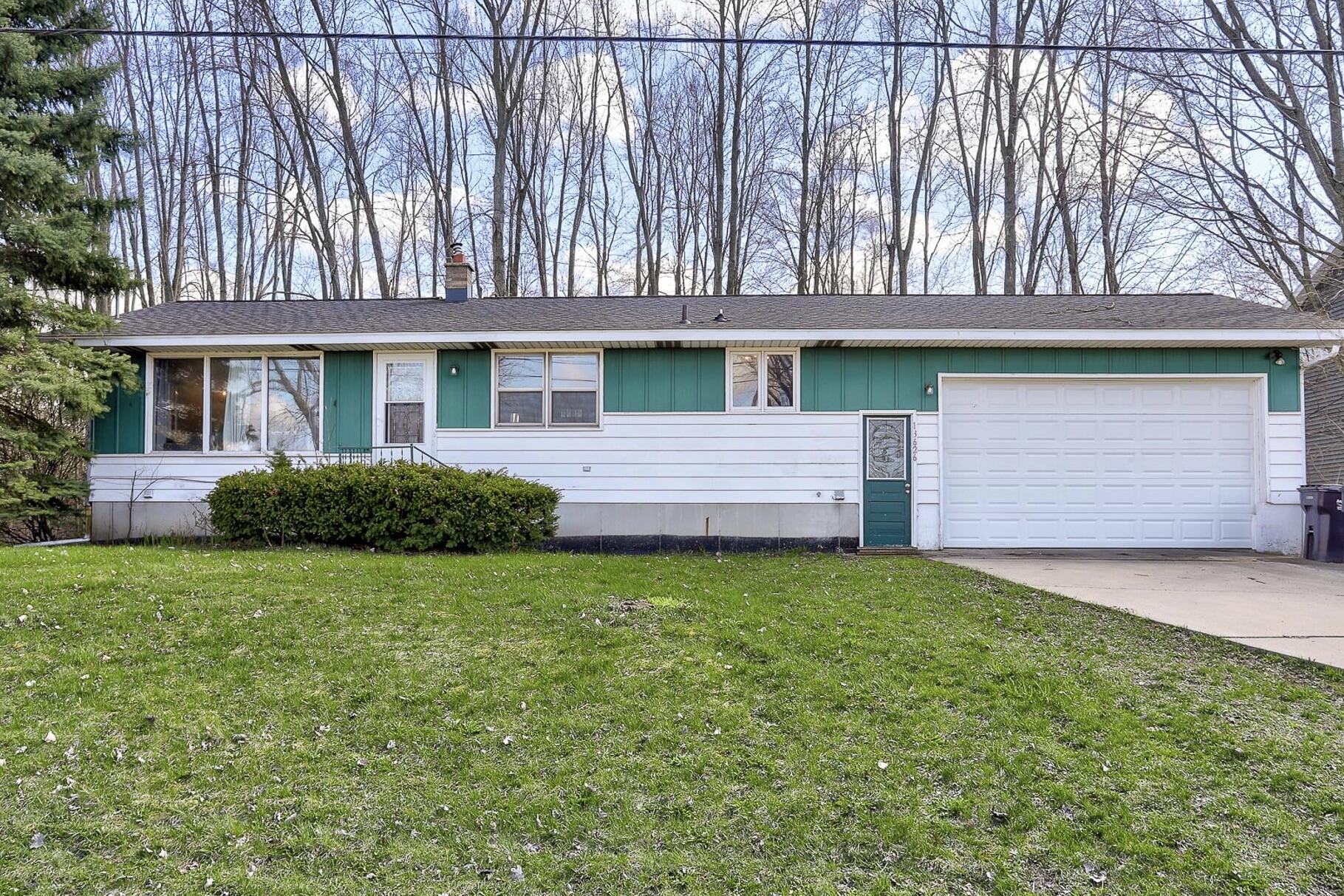 13626 Quincy St, Holland, MI 49424 MLS 22013566 Coldwell Banker