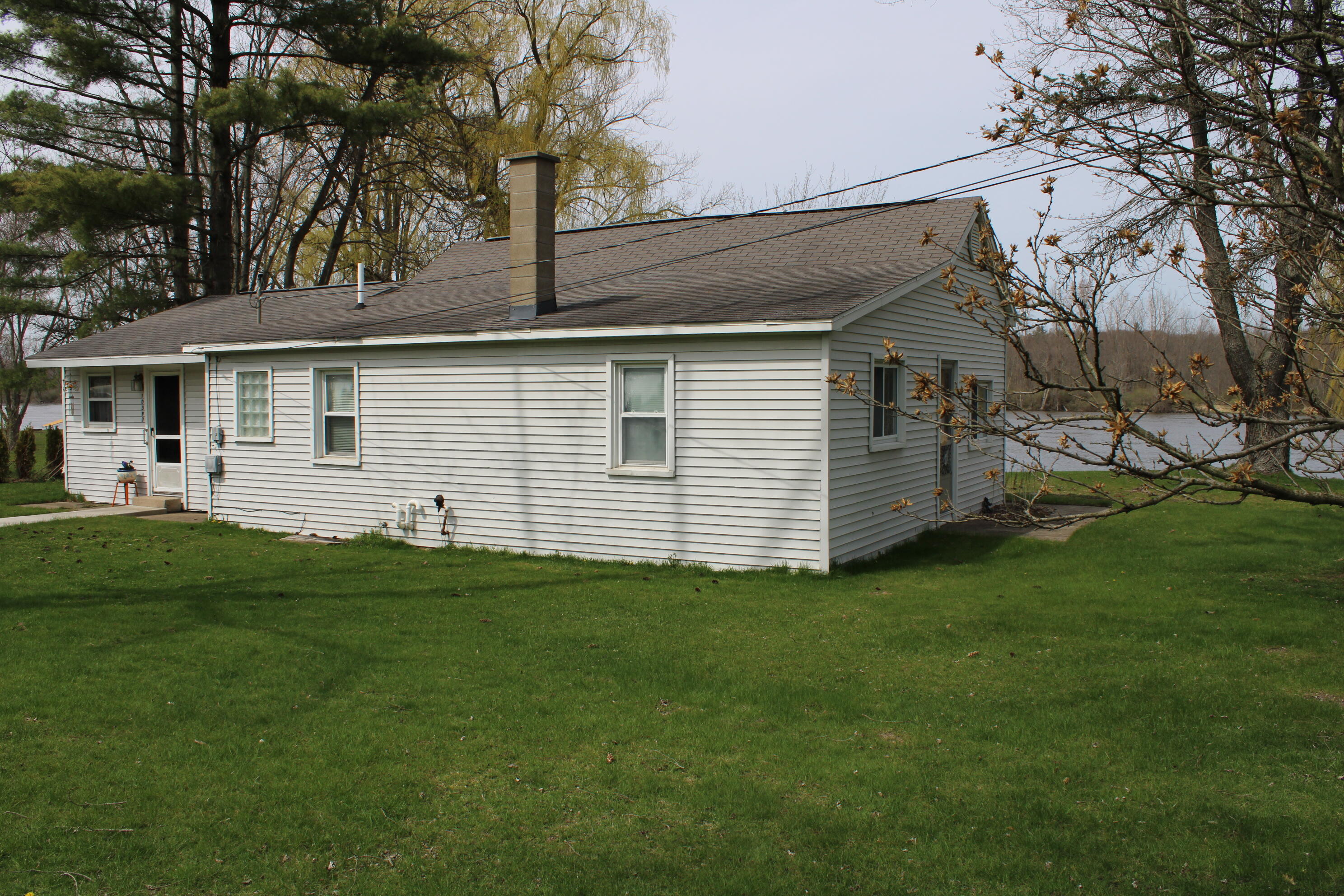 10397 N Cedar Dr, Grand Haven, MI 49417 MLS 22015430 Coldwell Banker