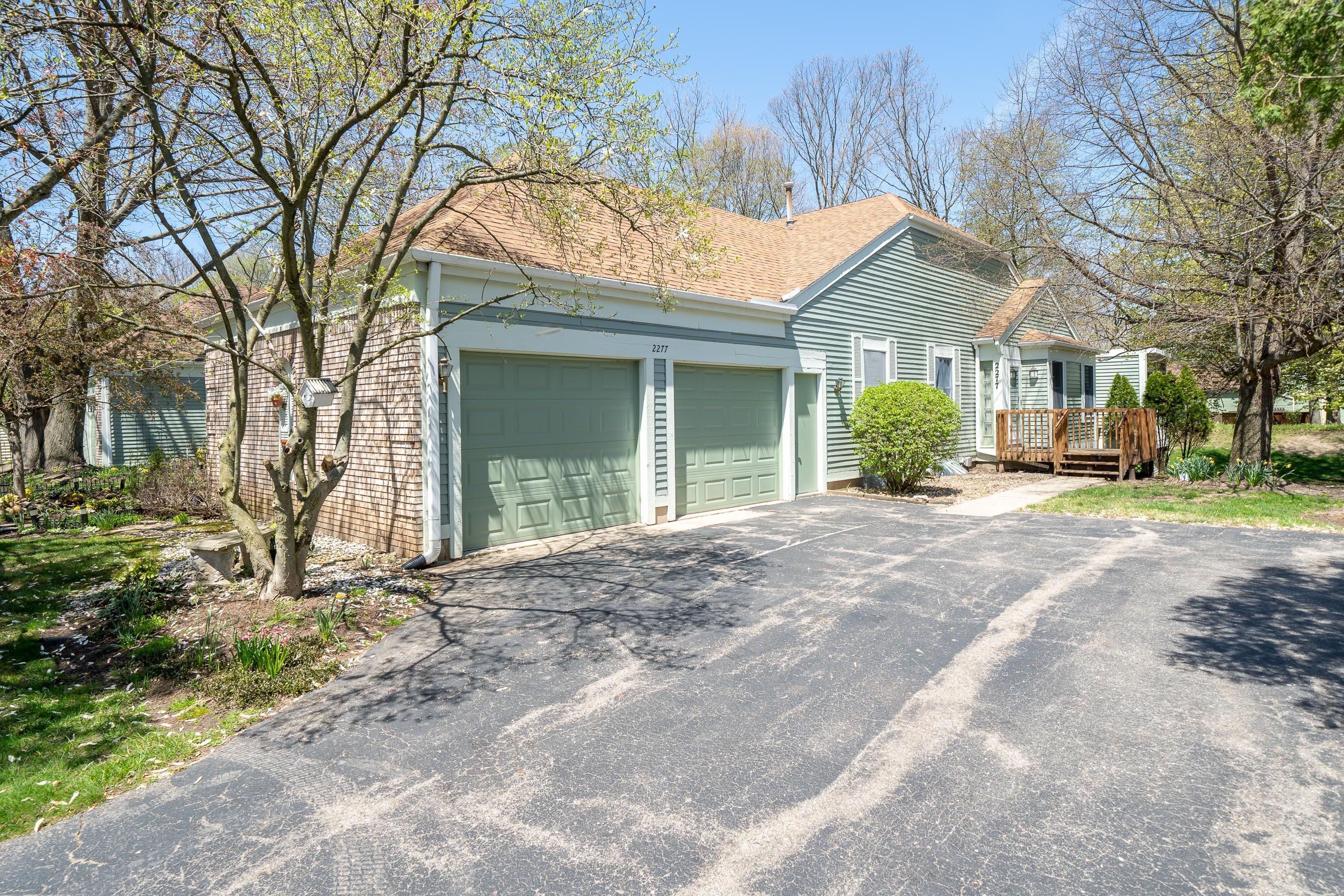 2277 Edington Dr, Grand Rapids, MI 49508 MLS 22017316 Coldwell Banker