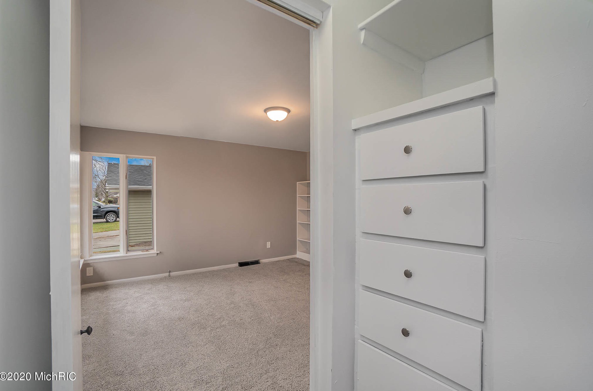 2515 Mcewan St, Saginaw MI 48602-3548 exterior