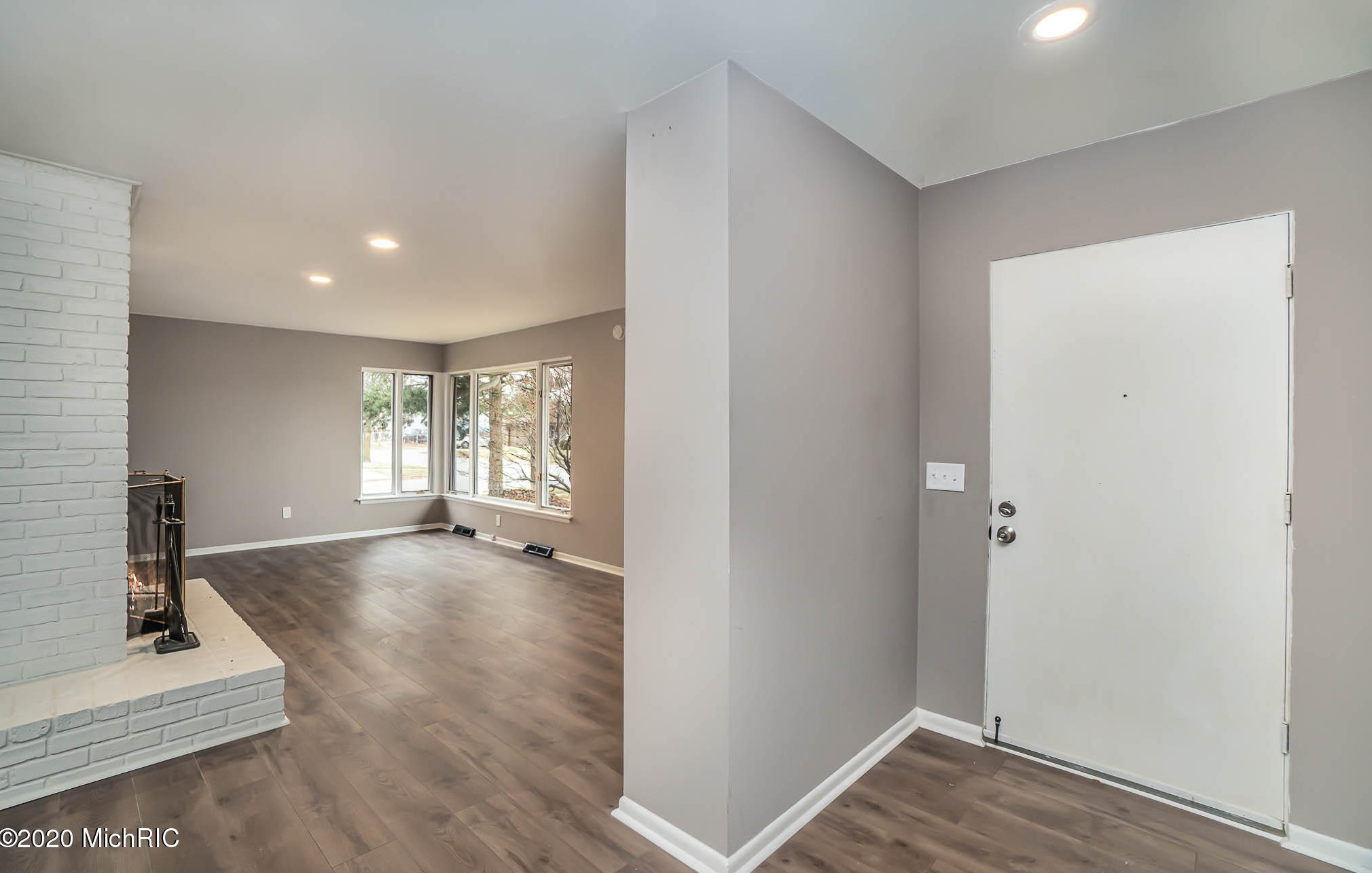 2515 Mcewan St, Saginaw MI 48602-3548 exterior