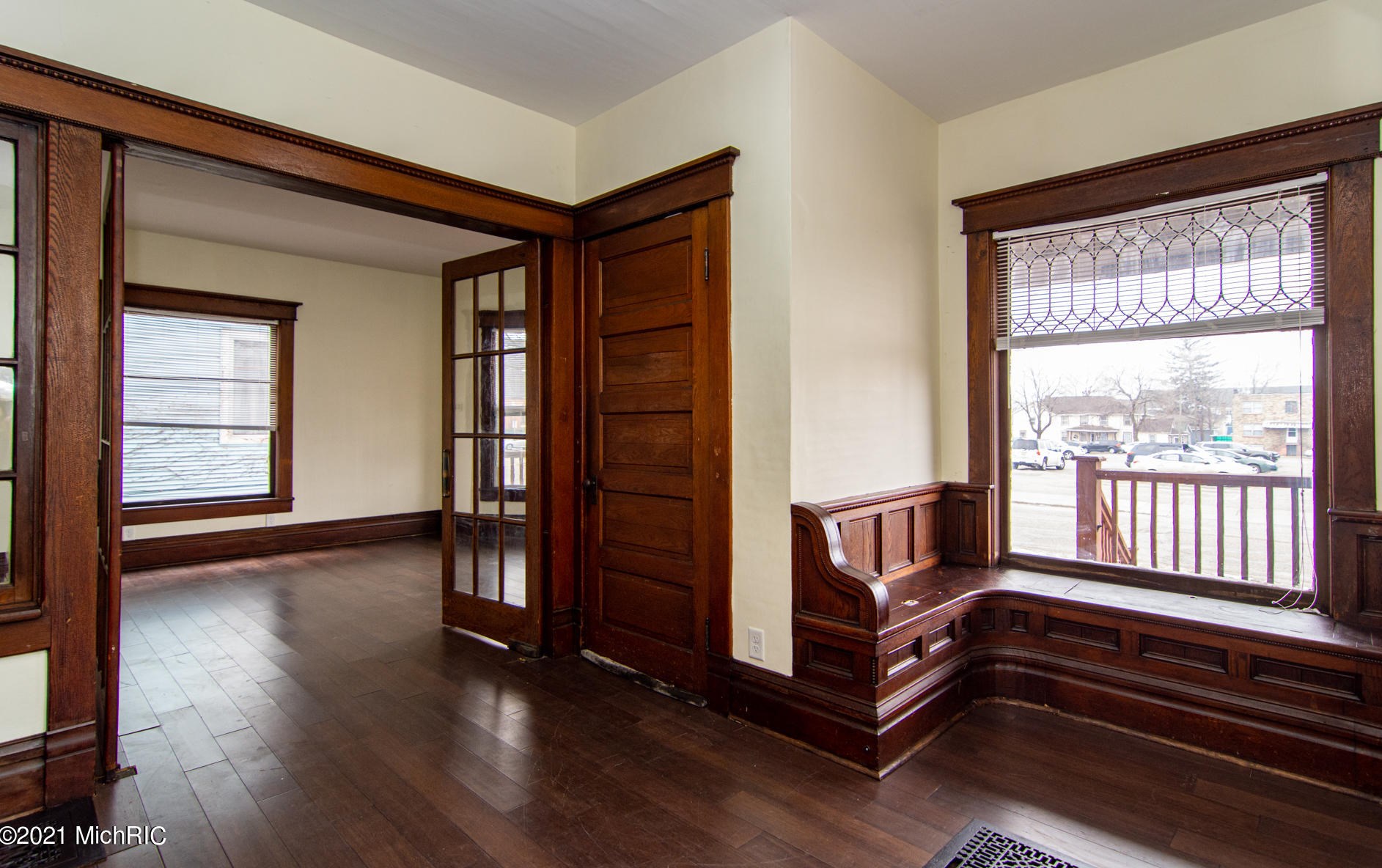 7 5 St, Niles MI 49120-2414 exterior