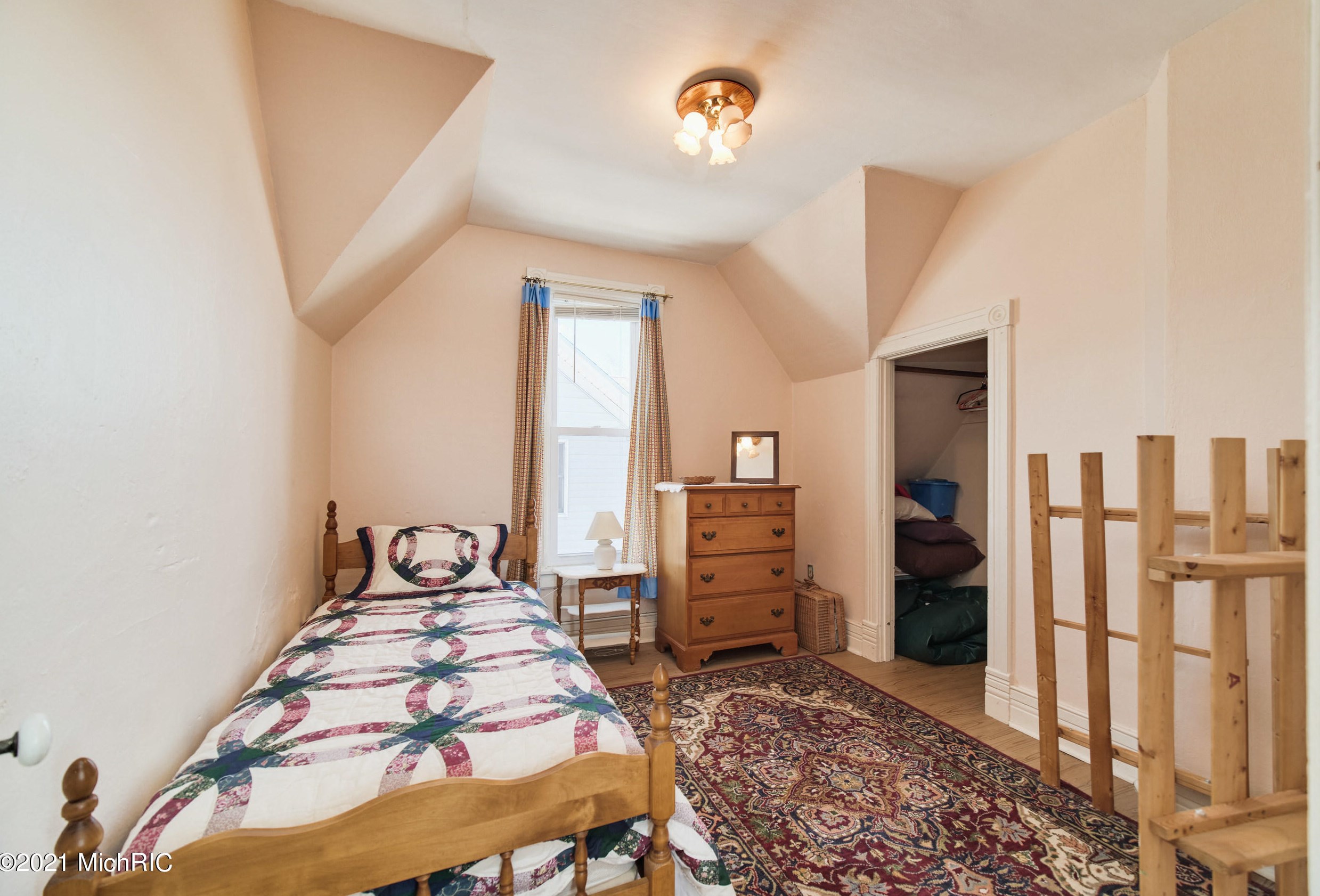 158 Taylor St, Stronach MI 49660-1251 exterior