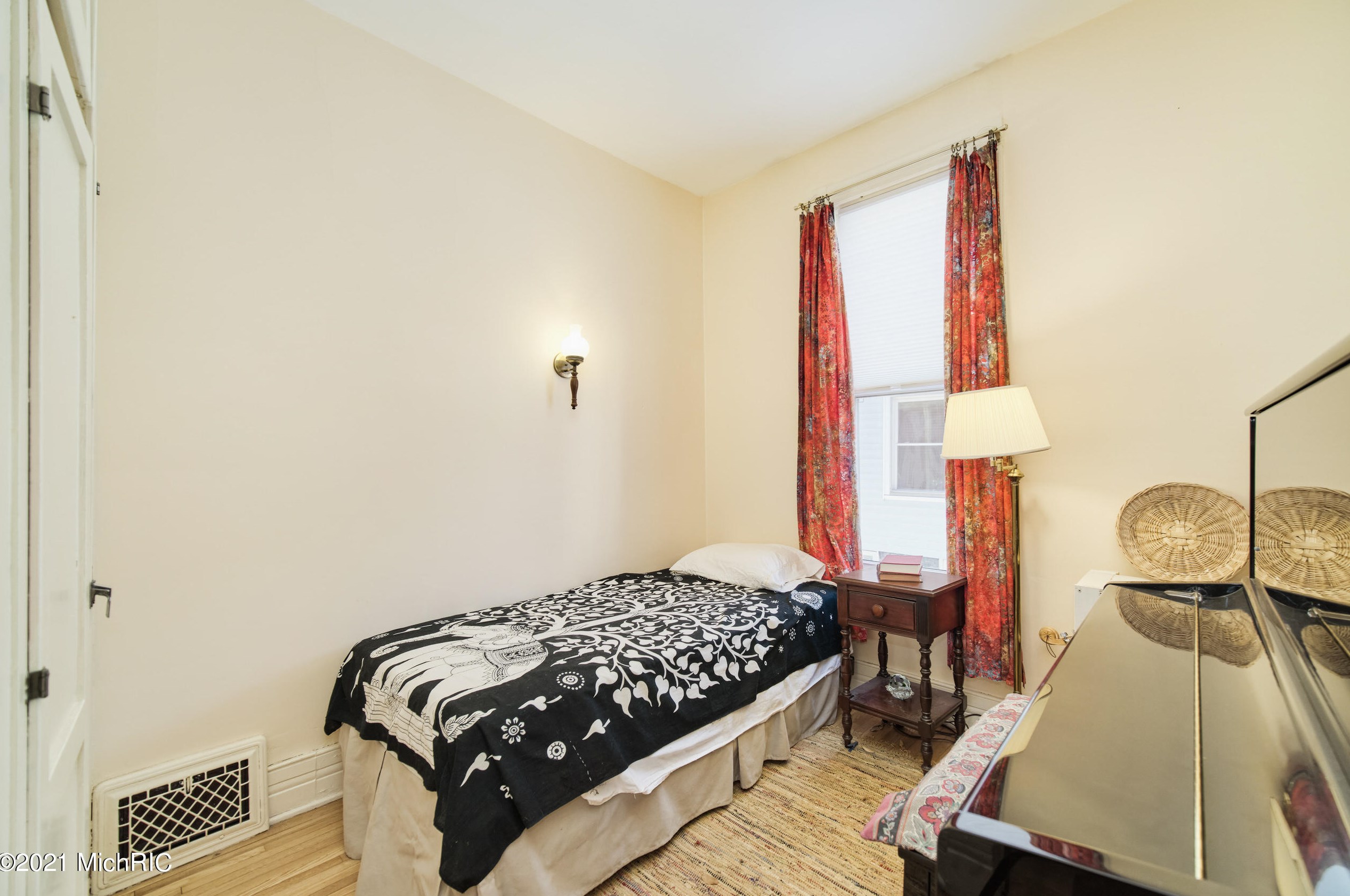 158 Taylor St, Stronach MI 49660-1251 exterior