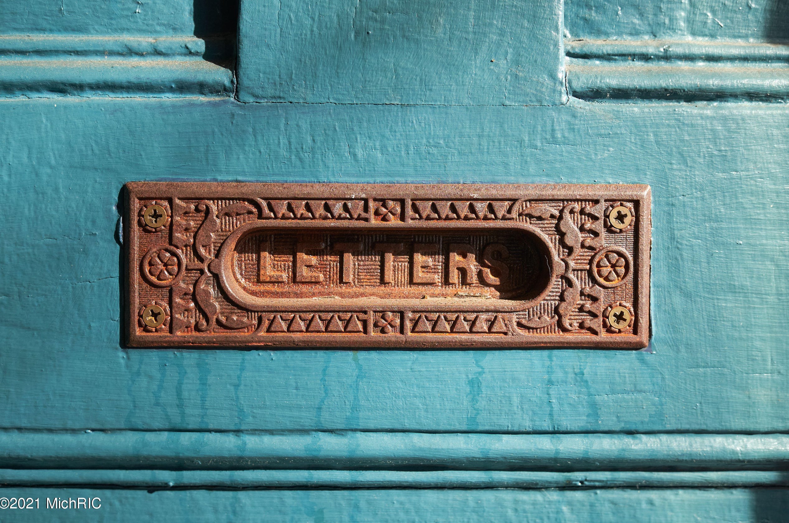 158 Taylor St, Stronach MI 49660-1251 exterior