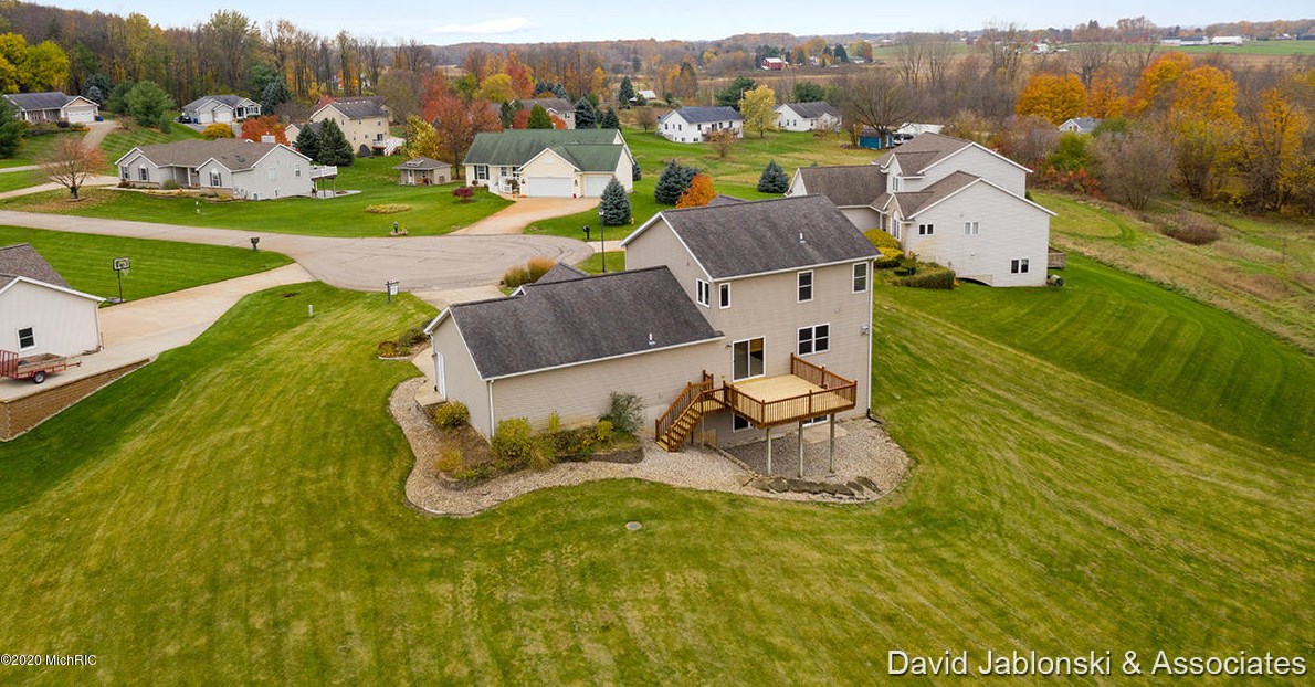 4483 Chicory Ct, Wayland MI 49348-8921 exterior