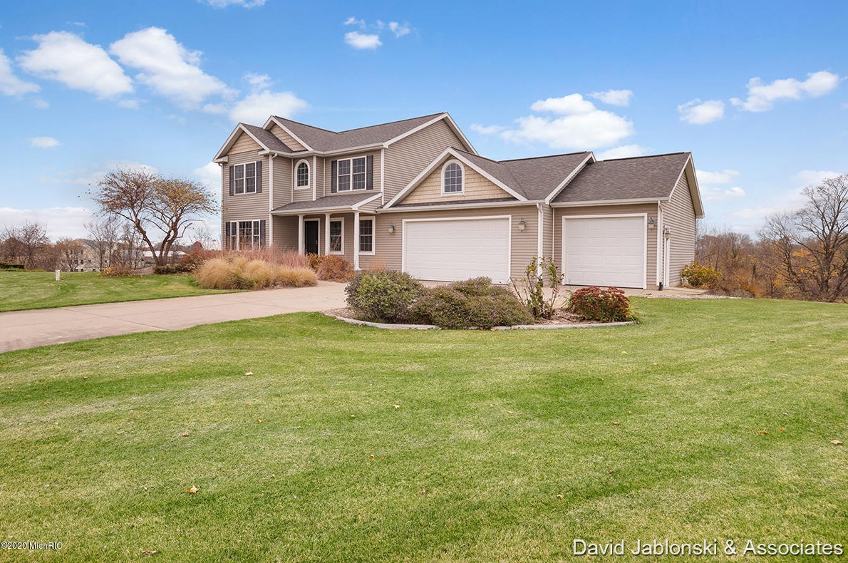 4483 Chicory Ct, Wayland MI 49348-8921 exterior