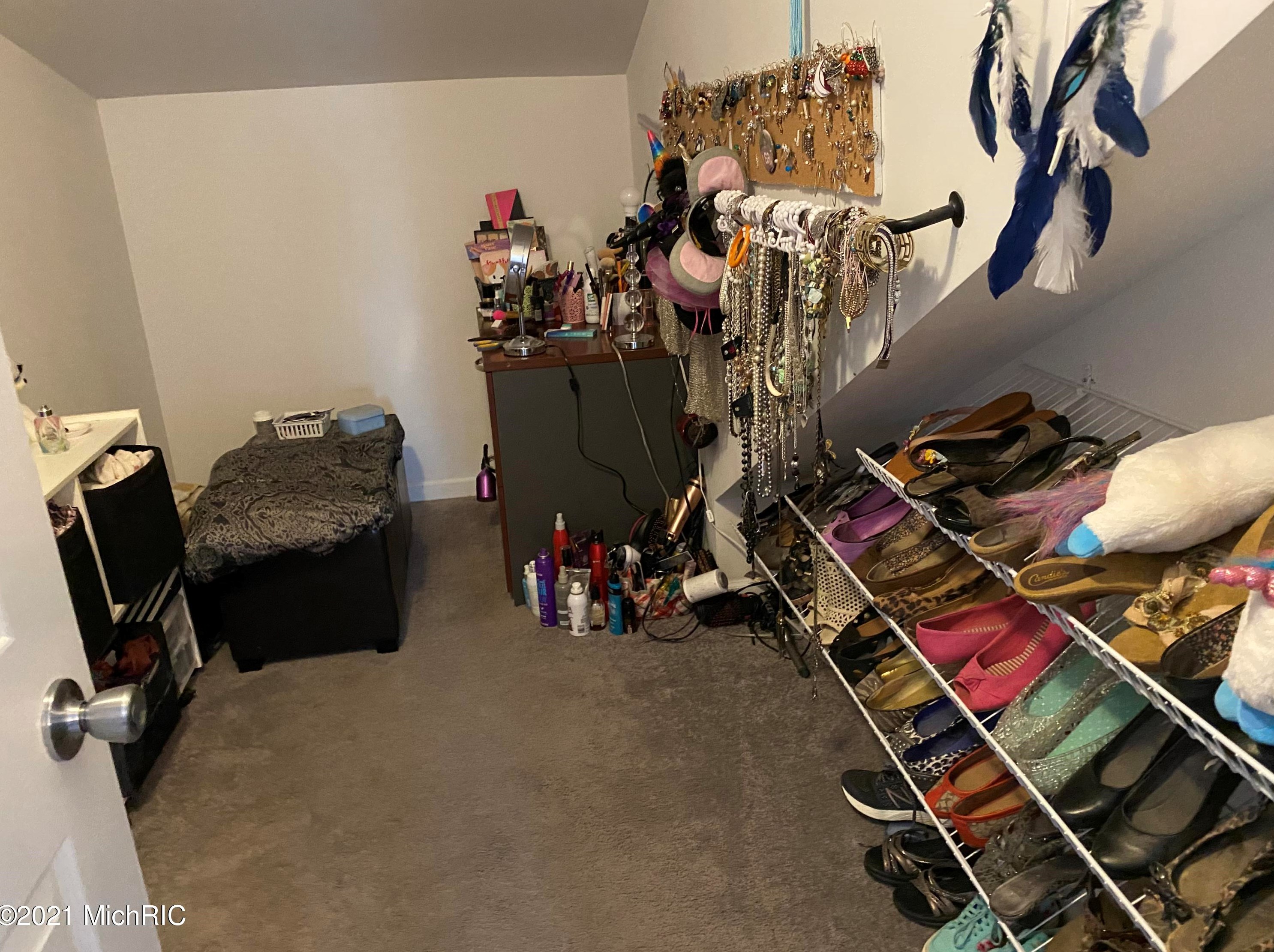 3161 Detroit Rd, Niles MI 49120-9454 exterior