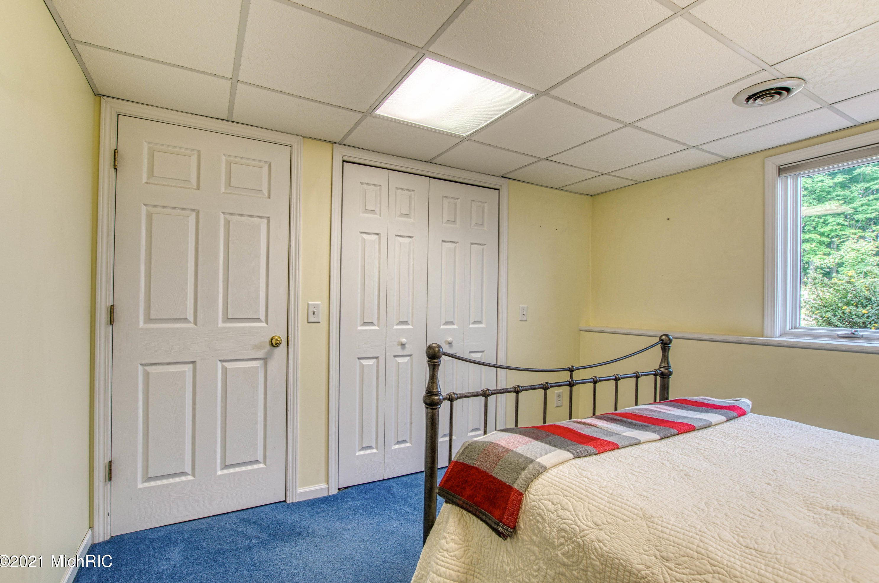 11350 Phelps Ave, Sparta MI 49345-9797 exterior