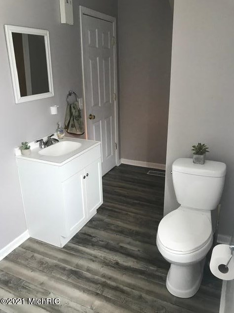 742 Maple St, Niles MI 49120-3256 exterior