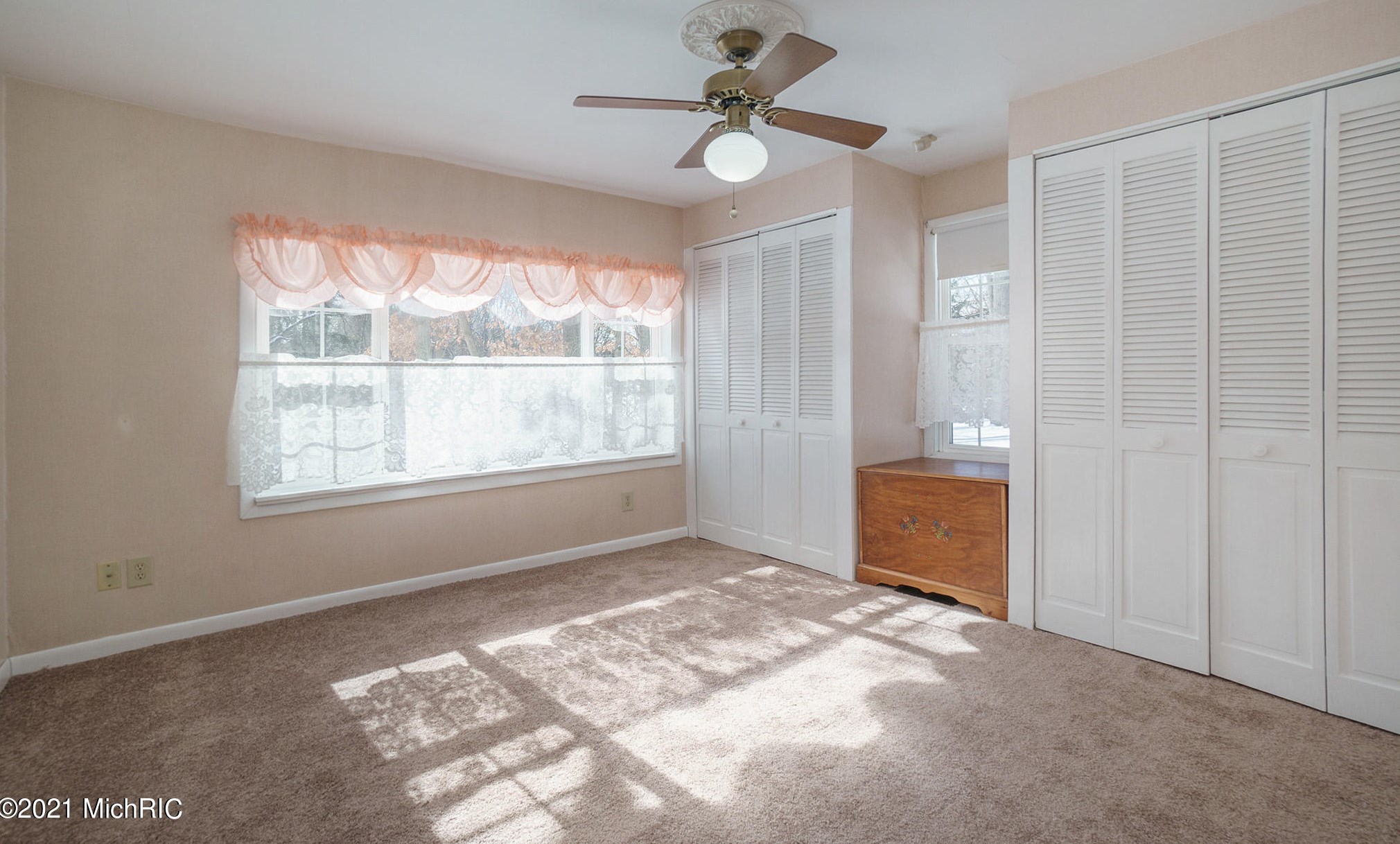 7029 D Dr, Battle Creek MI 49014-8514 exterior