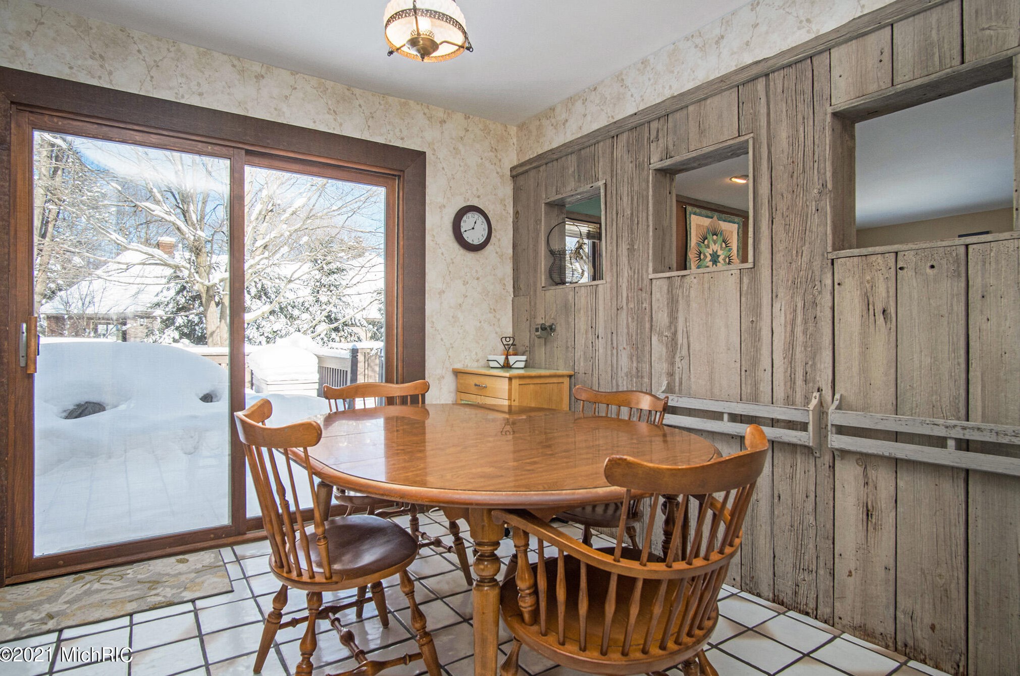 15657 Jennifer Ln, Spring Lake MI 49456-1125 exterior