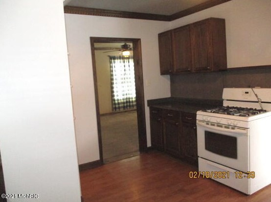 316 Emmons St, Niles MI 49120-2823 exterior