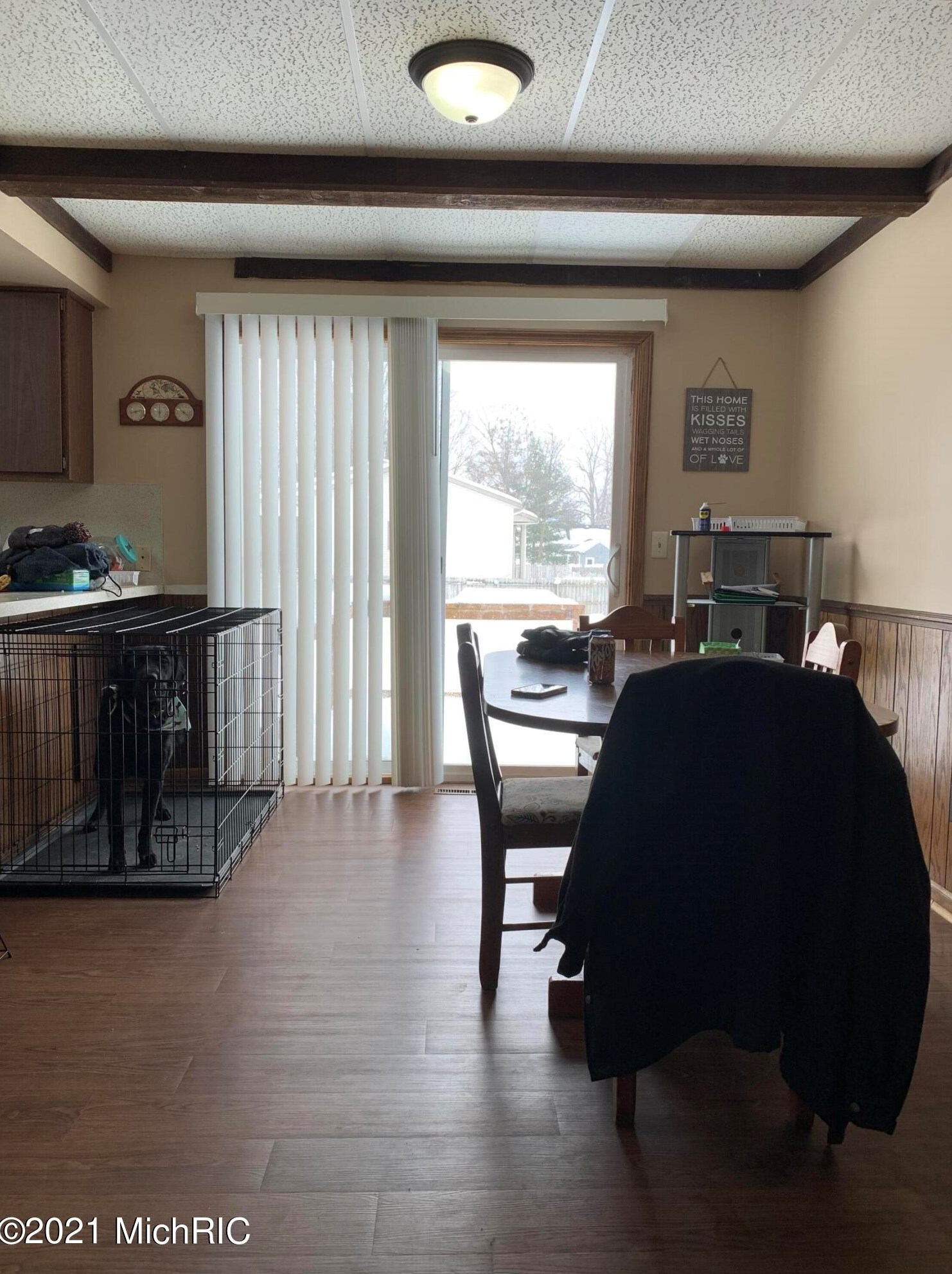 48 Anderson St, Sparta MI 49345-1204 exterior