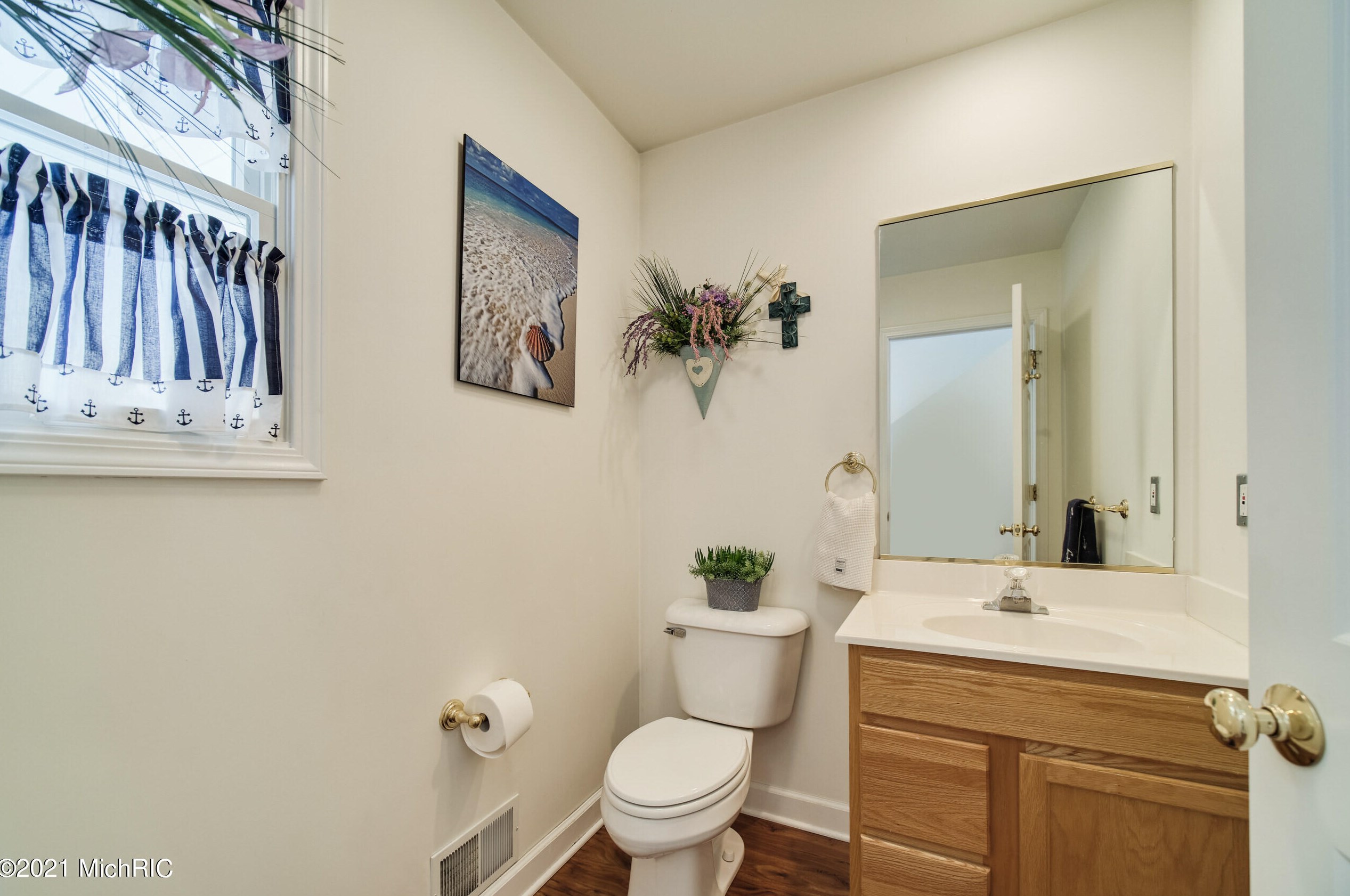 110 Charter Ct, Stronach MI 49660-3511 exterior