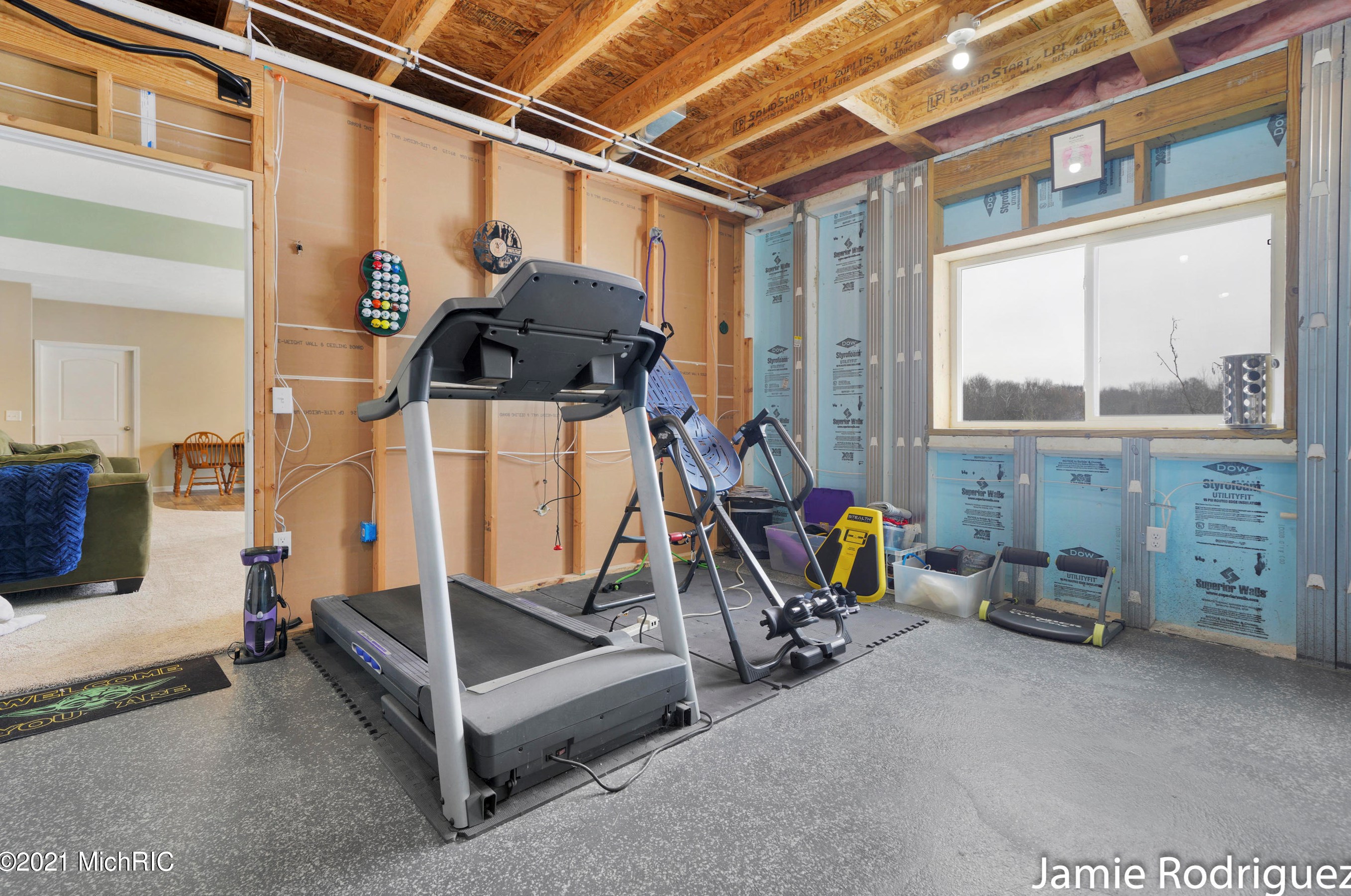 11734 Echo Ridge Dr, Sparta MI 49345-8121 exterior