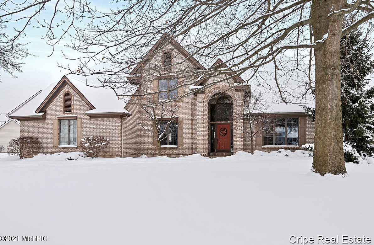 7040 Old Lantern Dr, Caledonia MI 49316-9065 exterior