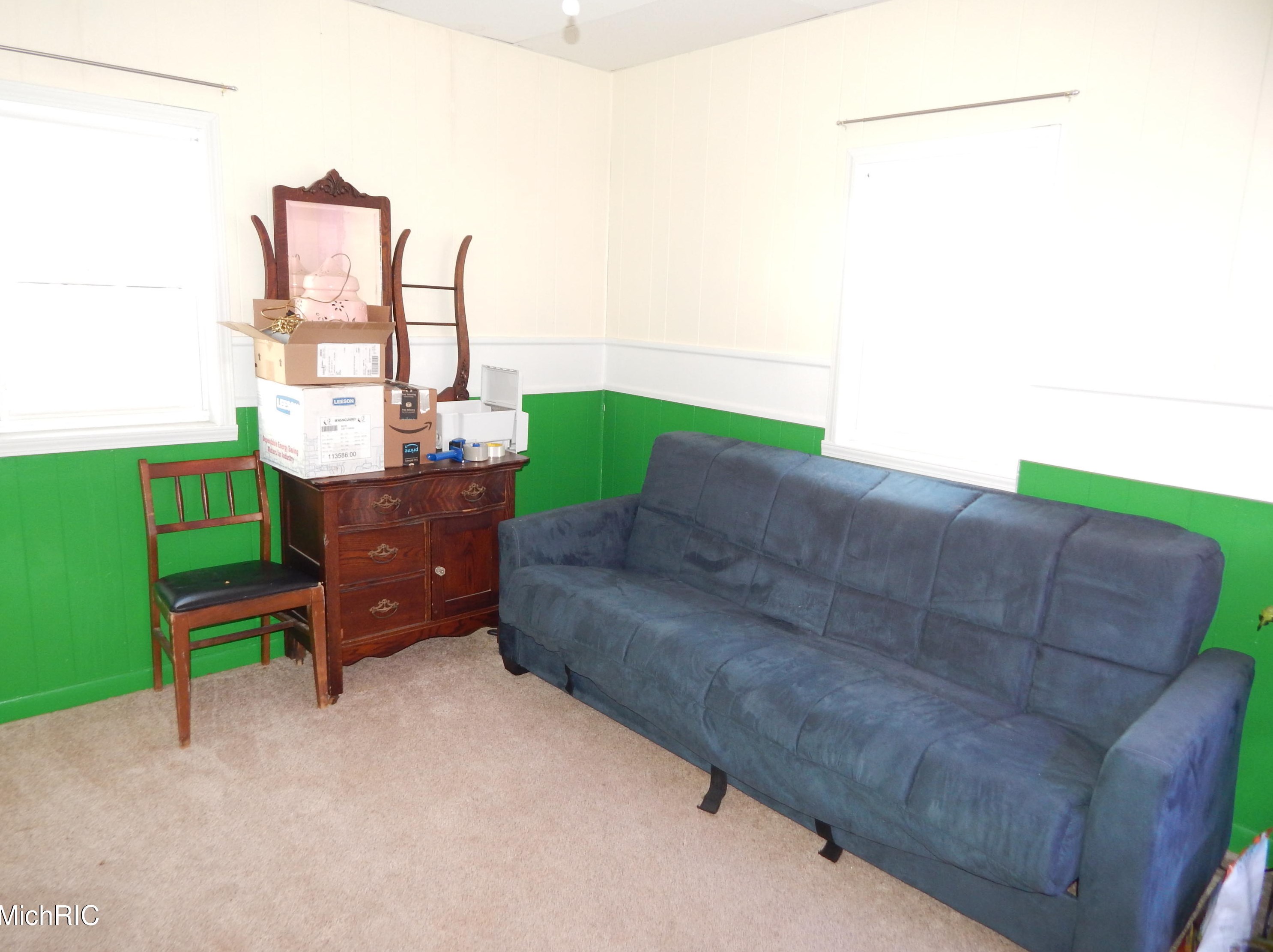 192 Union St, Sparta MI 49345-1141 exterior