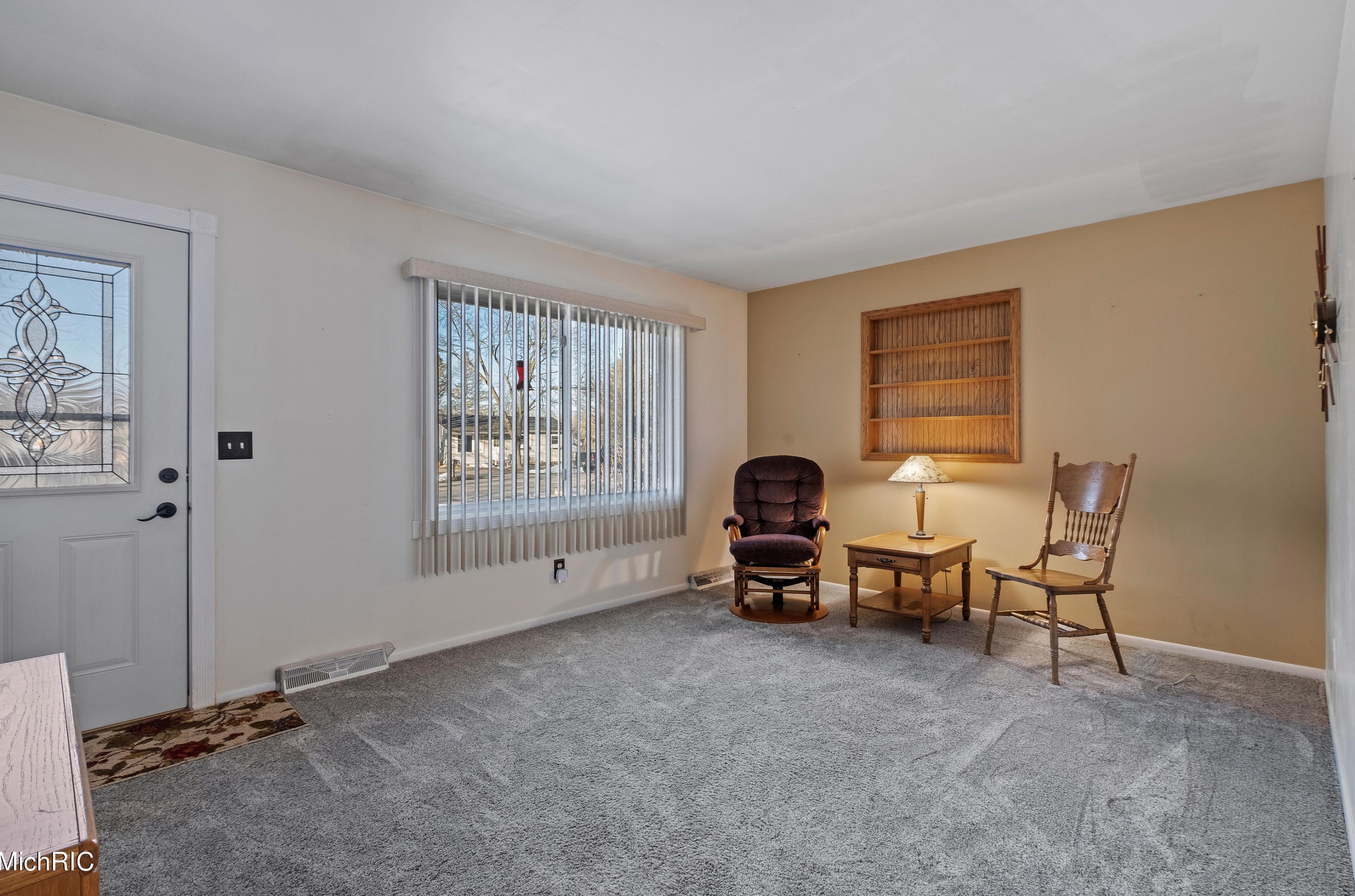 60 Wyandotte Ct, Saranac MI 48881-9509 exterior