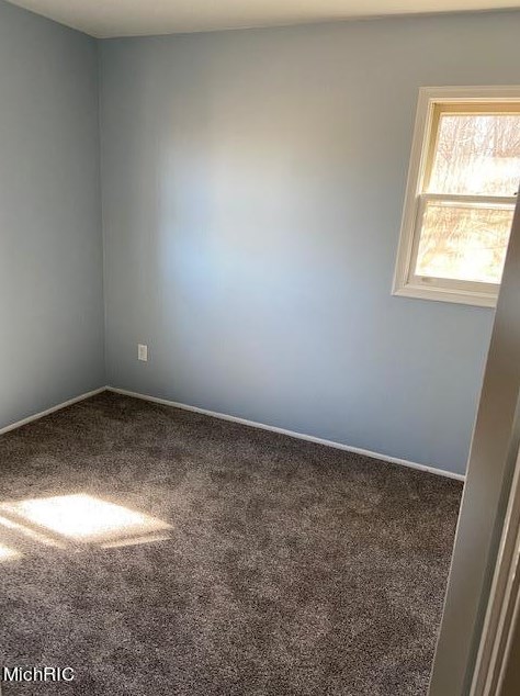 37137 30 St, Paw Paw MI 49079-9422 exterior