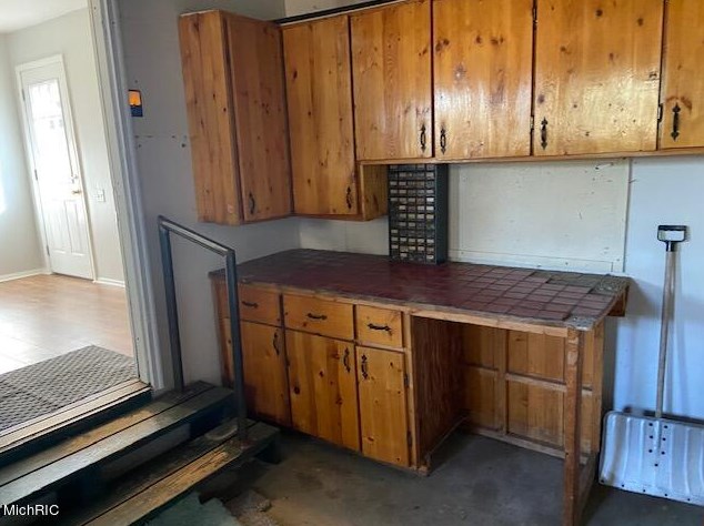 37137 30 St, Paw Paw MI 49079-9422 exterior