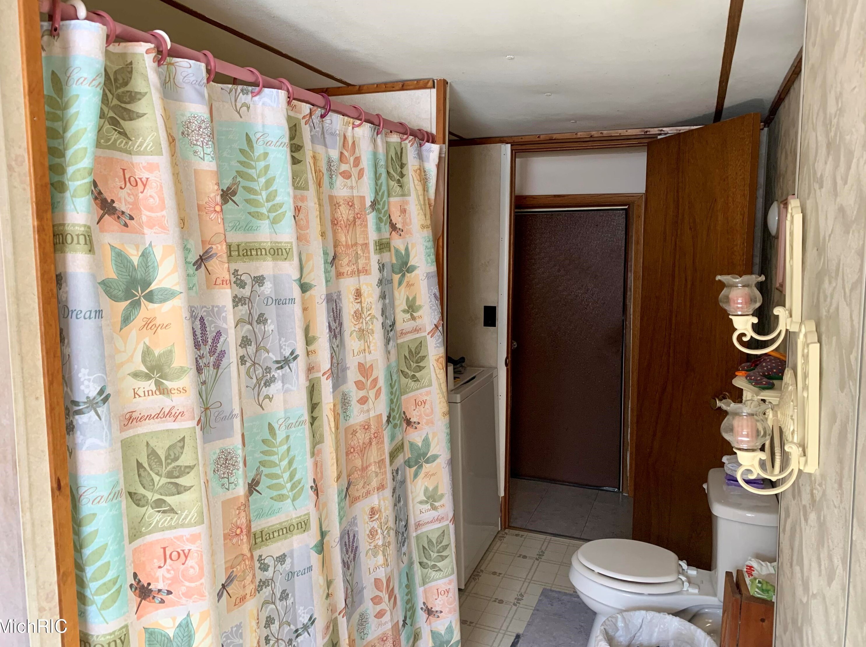 794 36th St, Baldwin MI 49304-7148 exterior