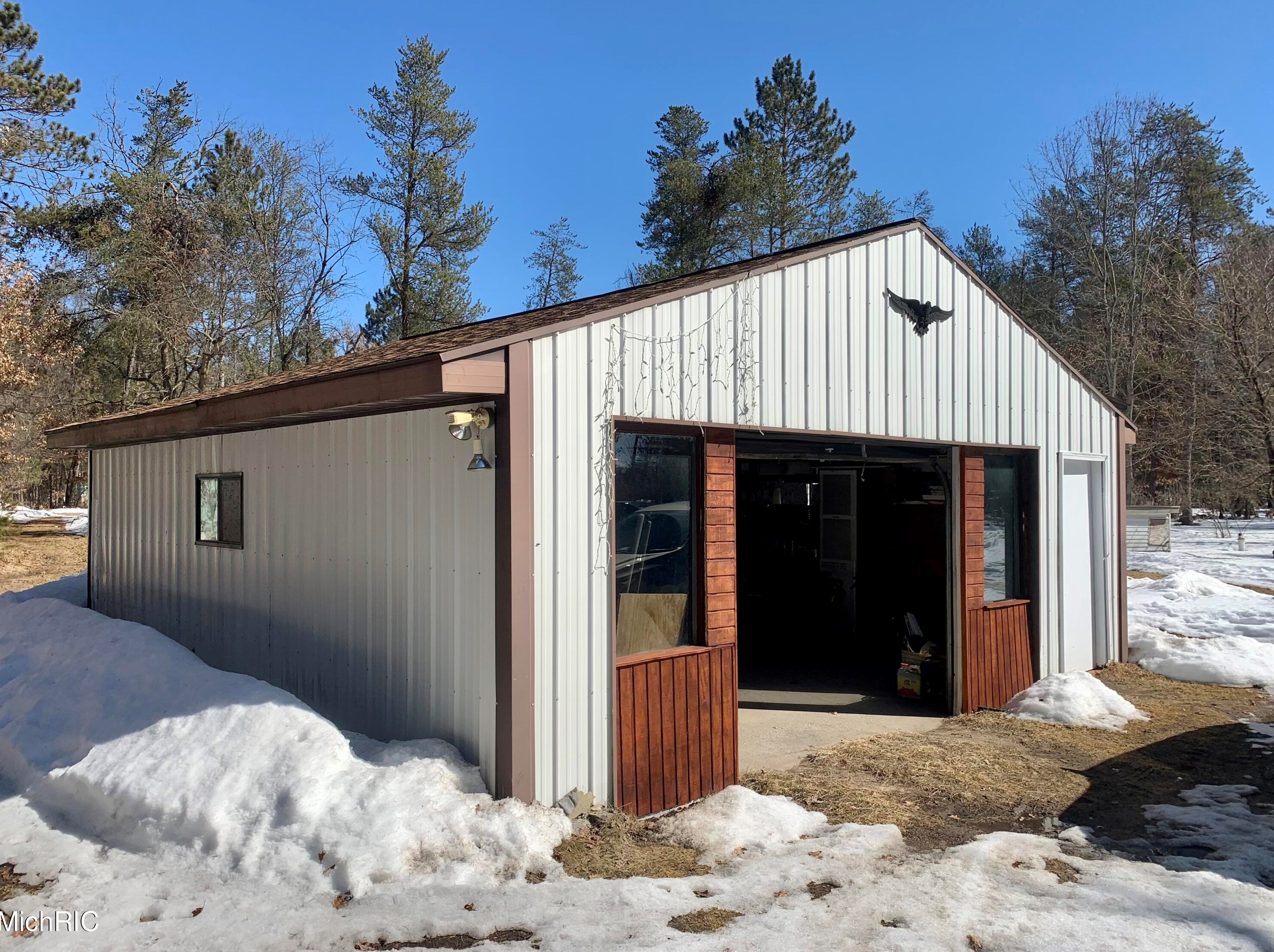 794 36th St, Baldwin MI 49304-7148 exterior