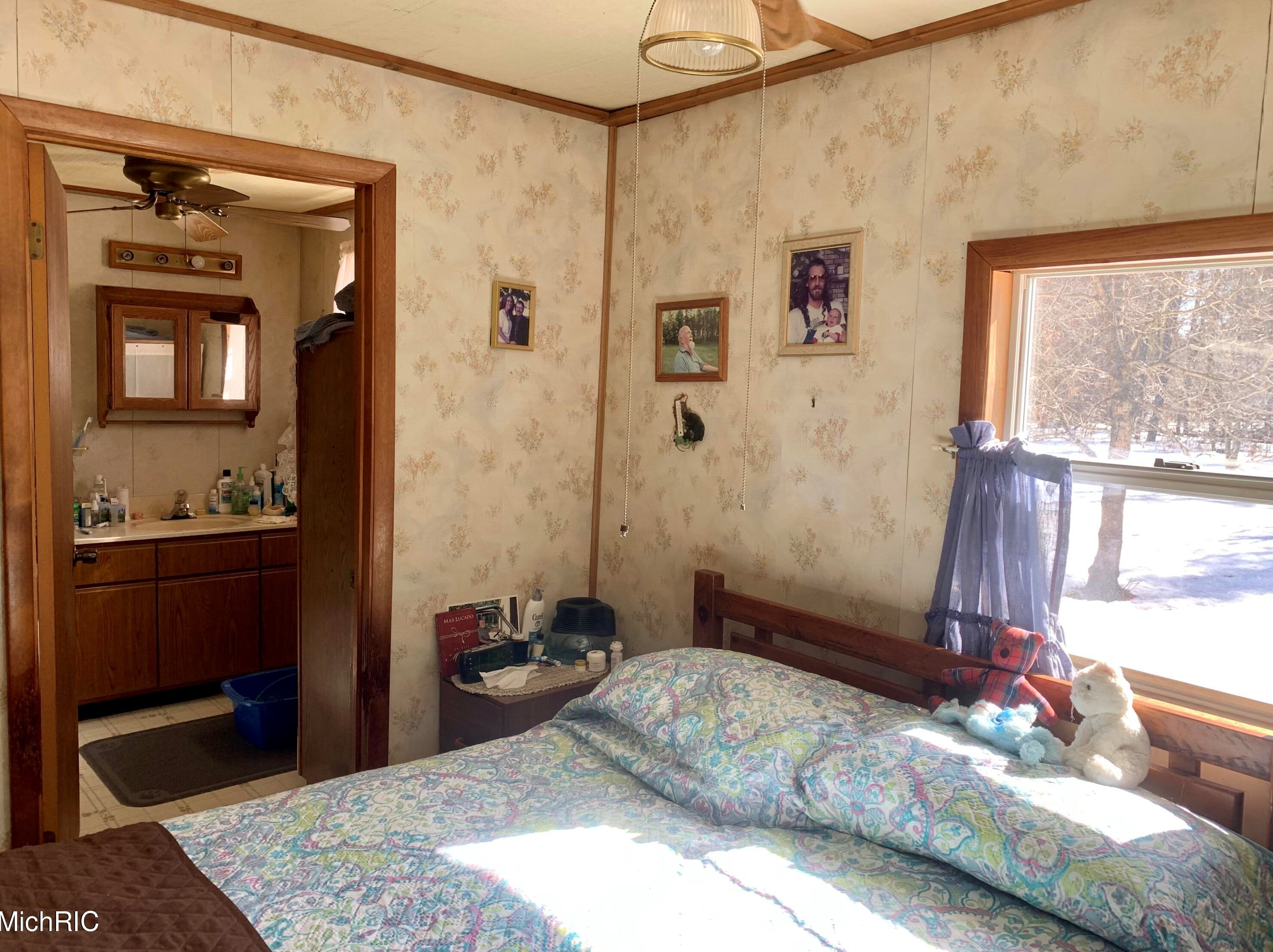 794 36th St, Baldwin MI 49304-7148 exterior