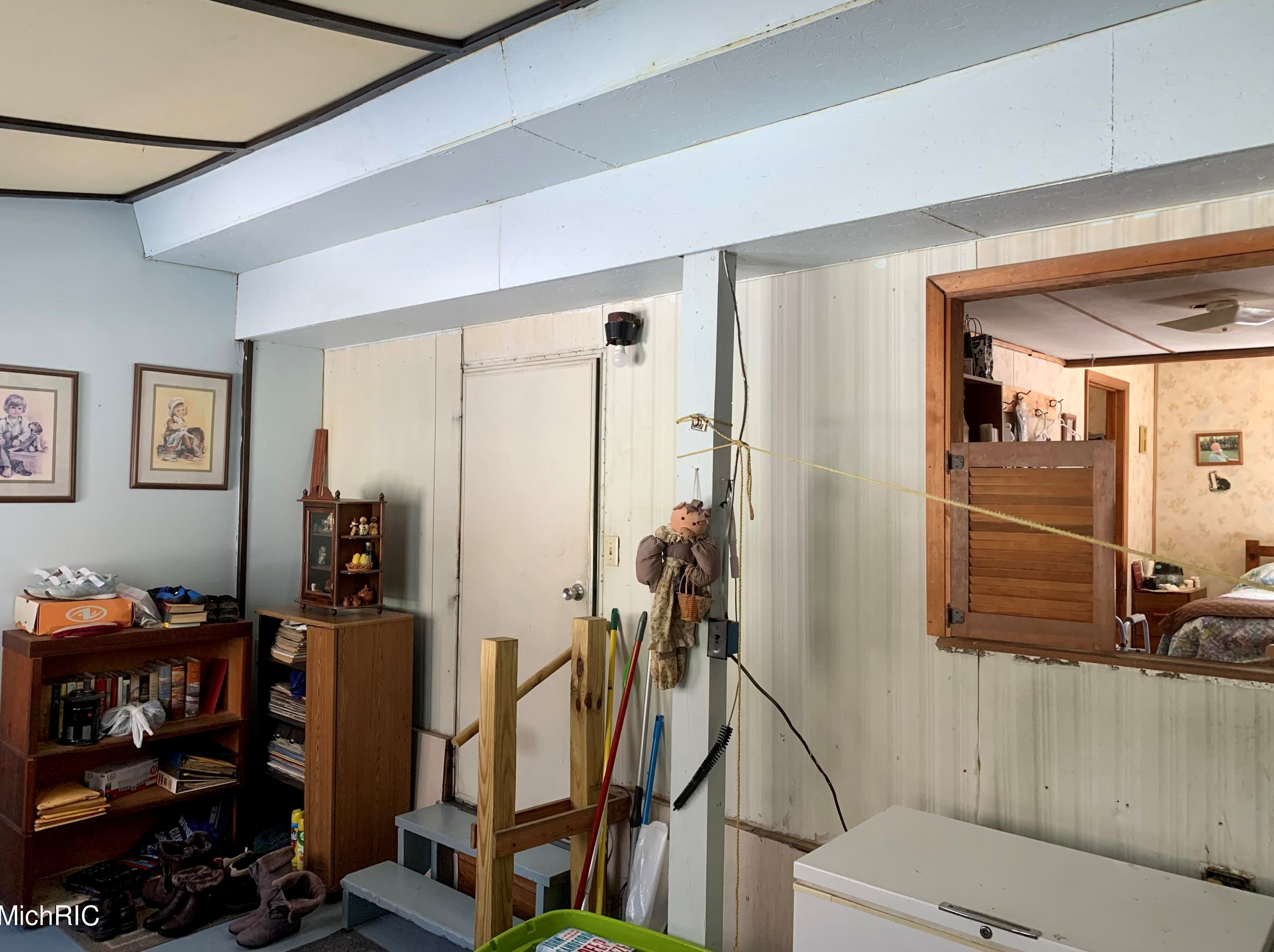 794 36th St, Baldwin MI 49304-7148 exterior