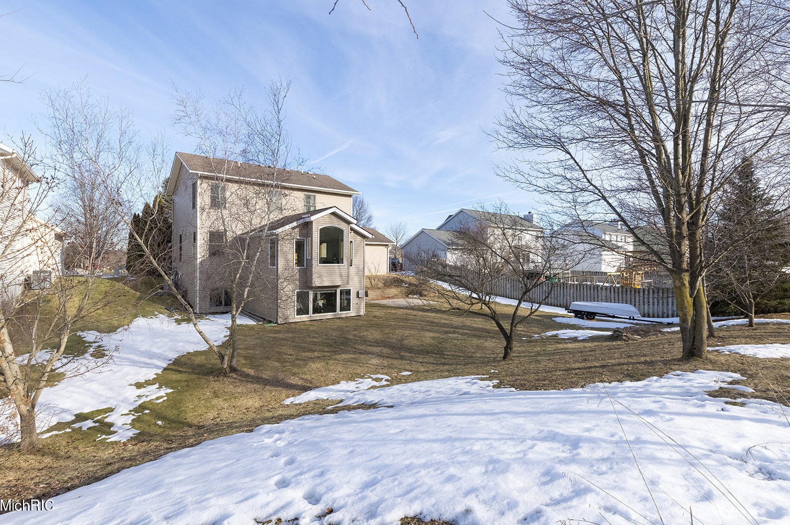 9027 Alanada Dr, Caledonia MI 49316-8455 exterior