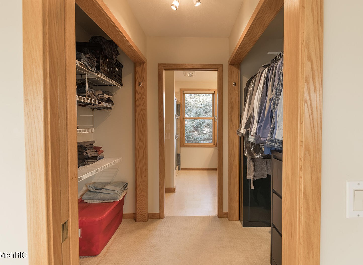 9027 Alanada Dr, Caledonia MI 49316-8455 exterior