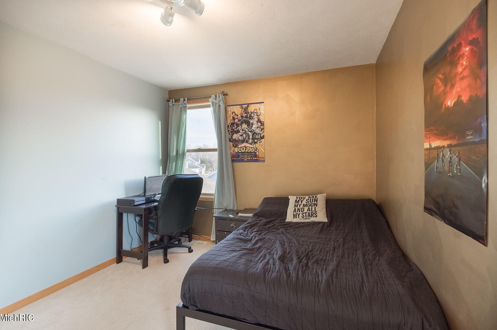 9027 Alanada Dr, Caledonia MI 49316-8455 exterior