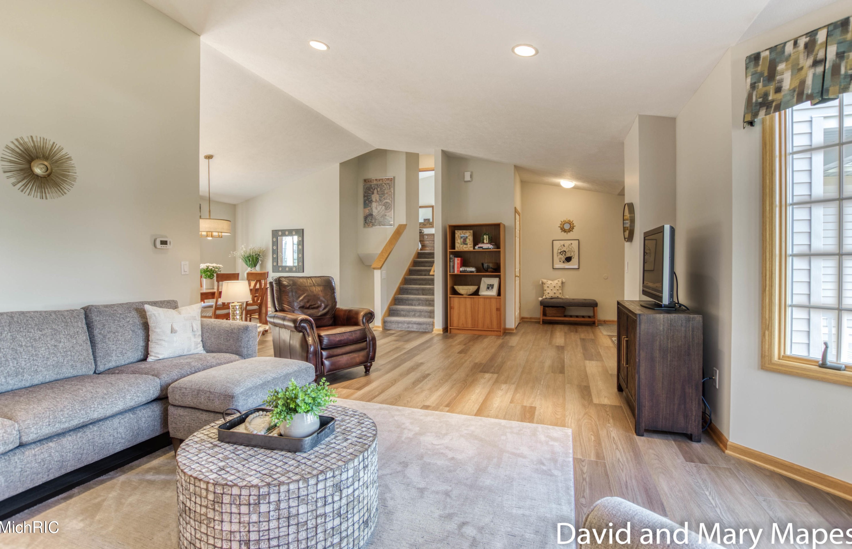 2614 Santigo Ave, Grand Rapids MI 49546-8503 exterior