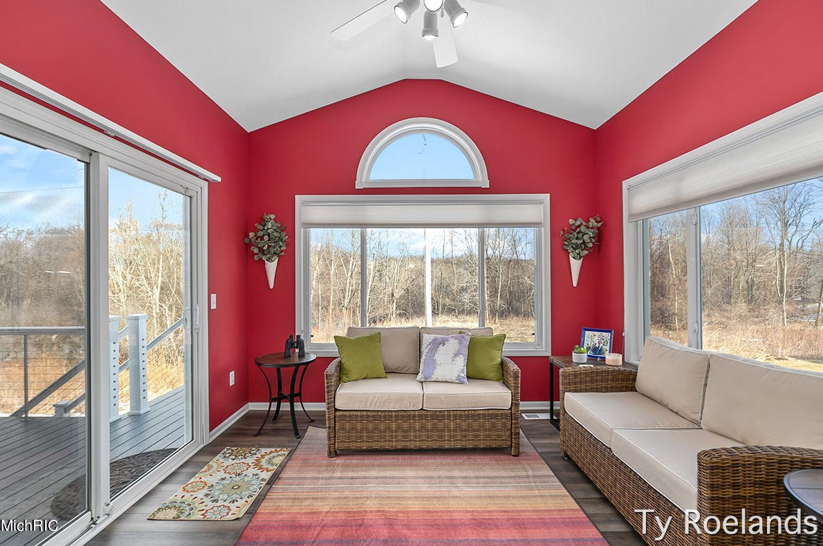 5471 Clemwood Ct, Ada MI 49301-7751 exterior