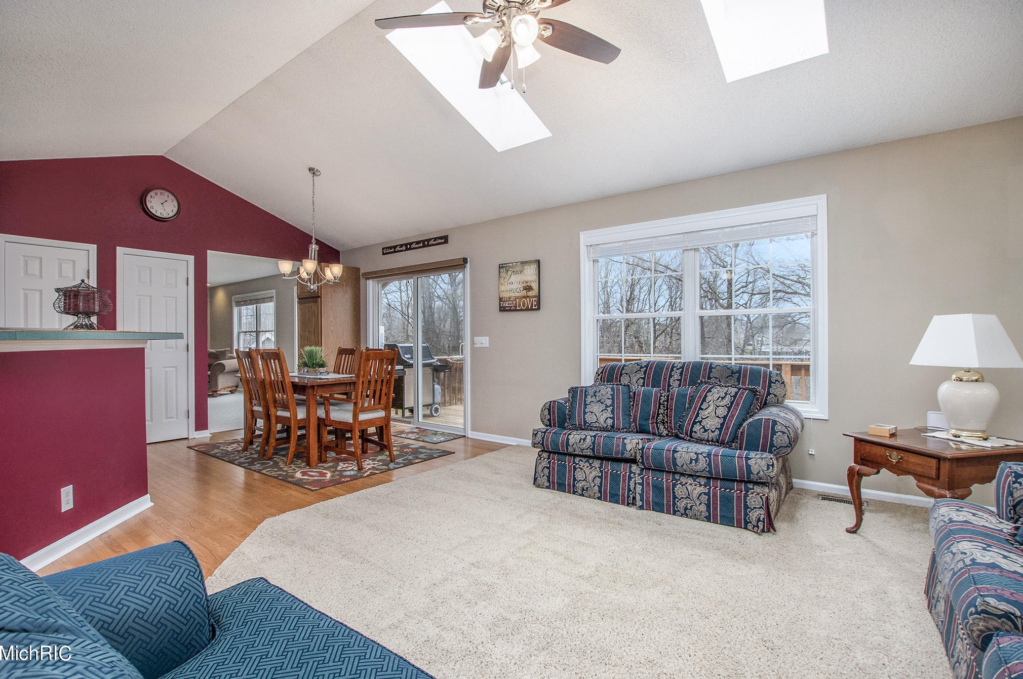 16100 Louis Ln, Spring Lake MI 49456-2200 exterior