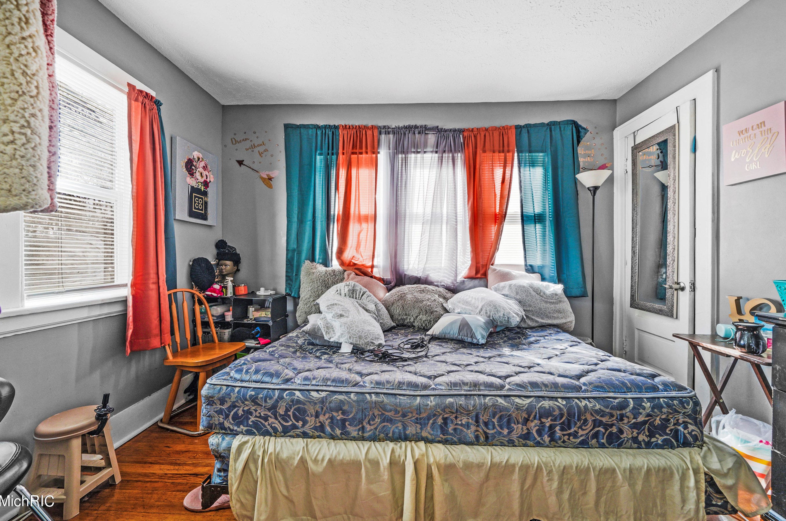 616 Liberty St, Grand Rapids MI 49503-8067 exterior